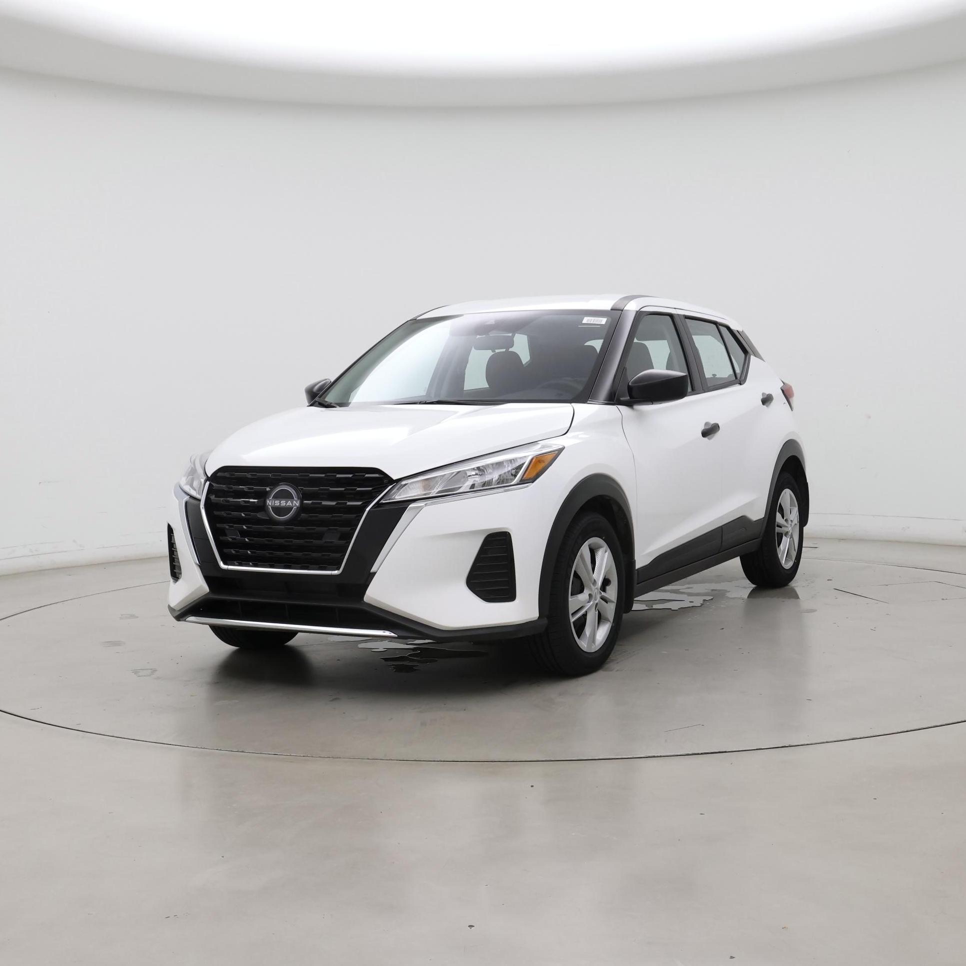 Thumbnail: 2023 Nissan Kicks - 4