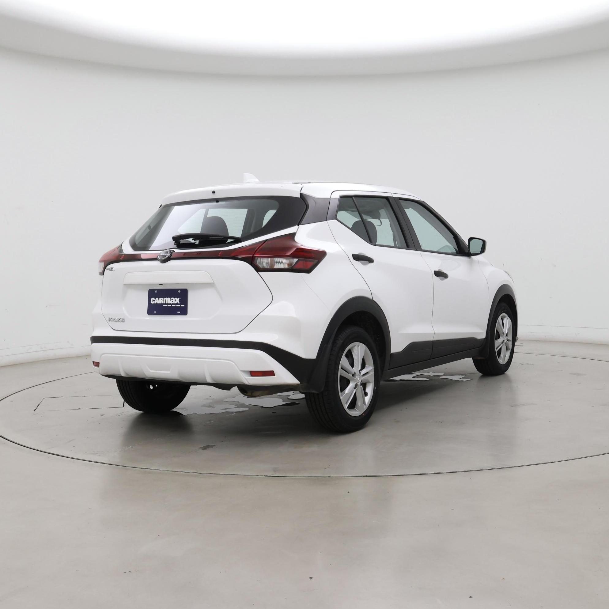 Thumbnail: 2023 Nissan Kicks - 8