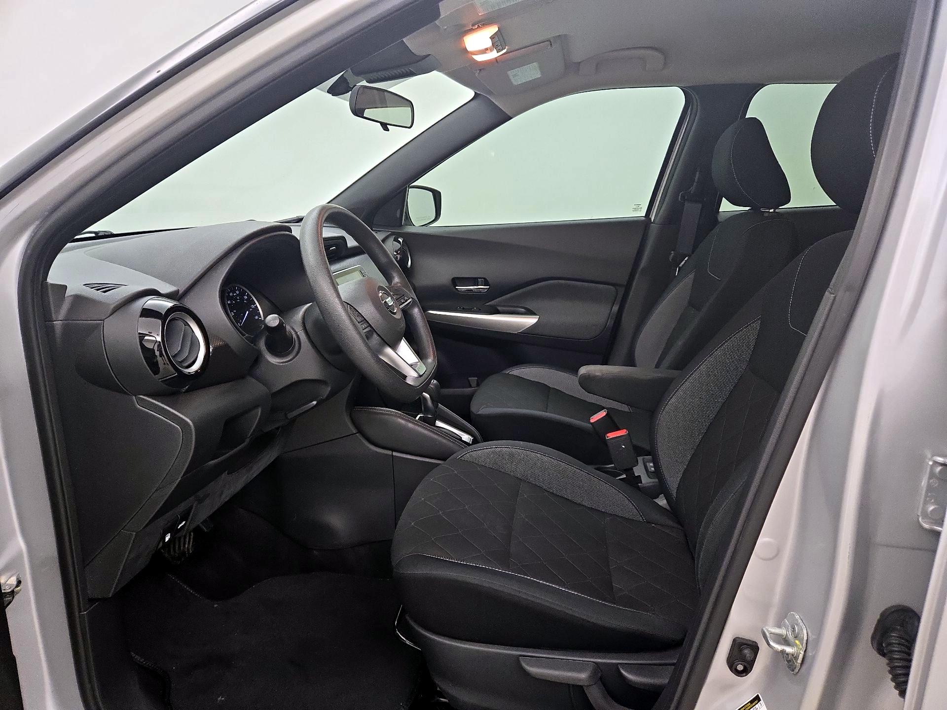Thumbnail: 2020 Nissan Kicks - 11