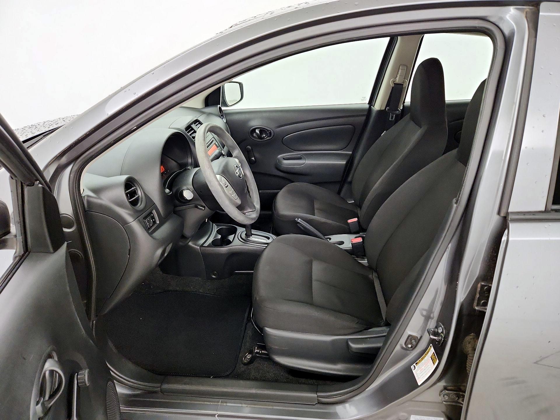 Thumbnail: 2016 Nissan Versa - 11