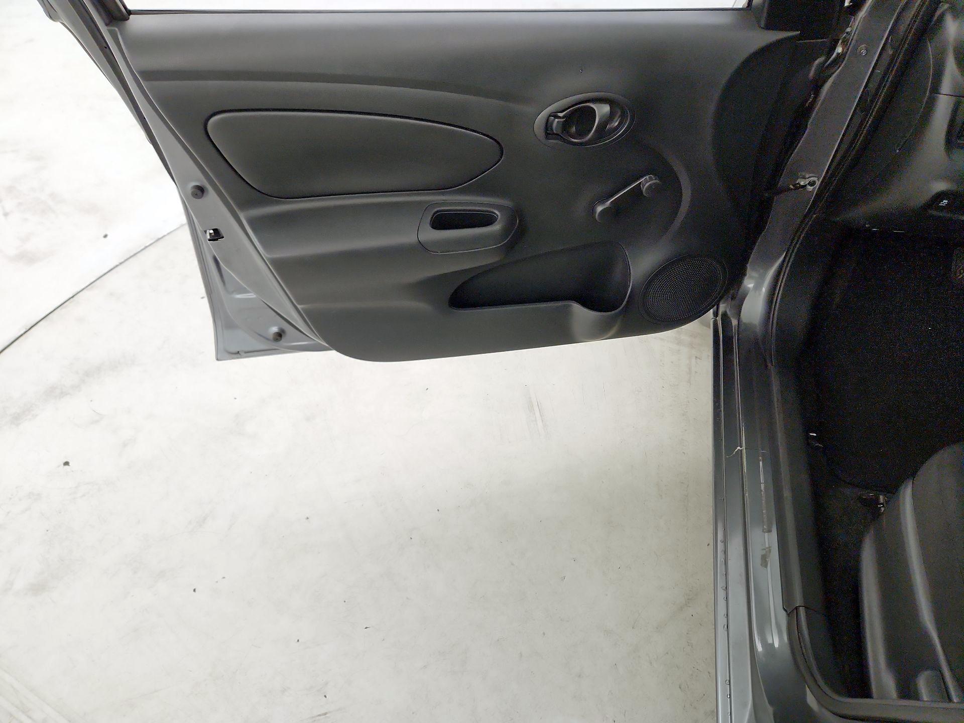 Thumbnail: 2016 Nissan Versa - 12