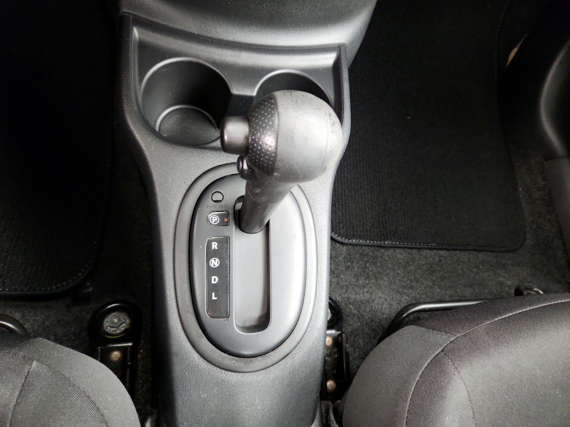 Thumbnail: 2016 Nissan Versa - 16