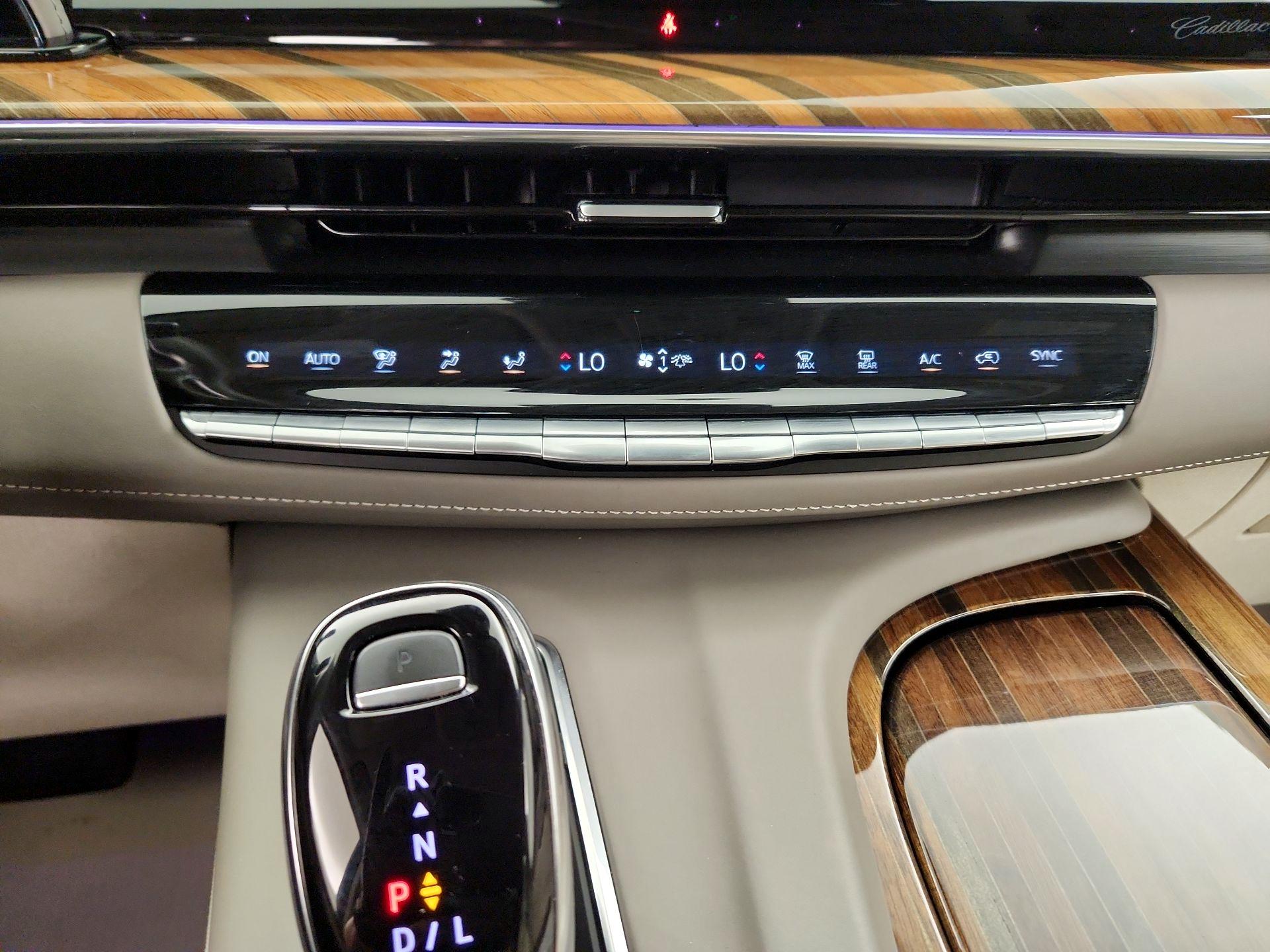 Thumbnail: 2021 Cadillac Escalade - 17
