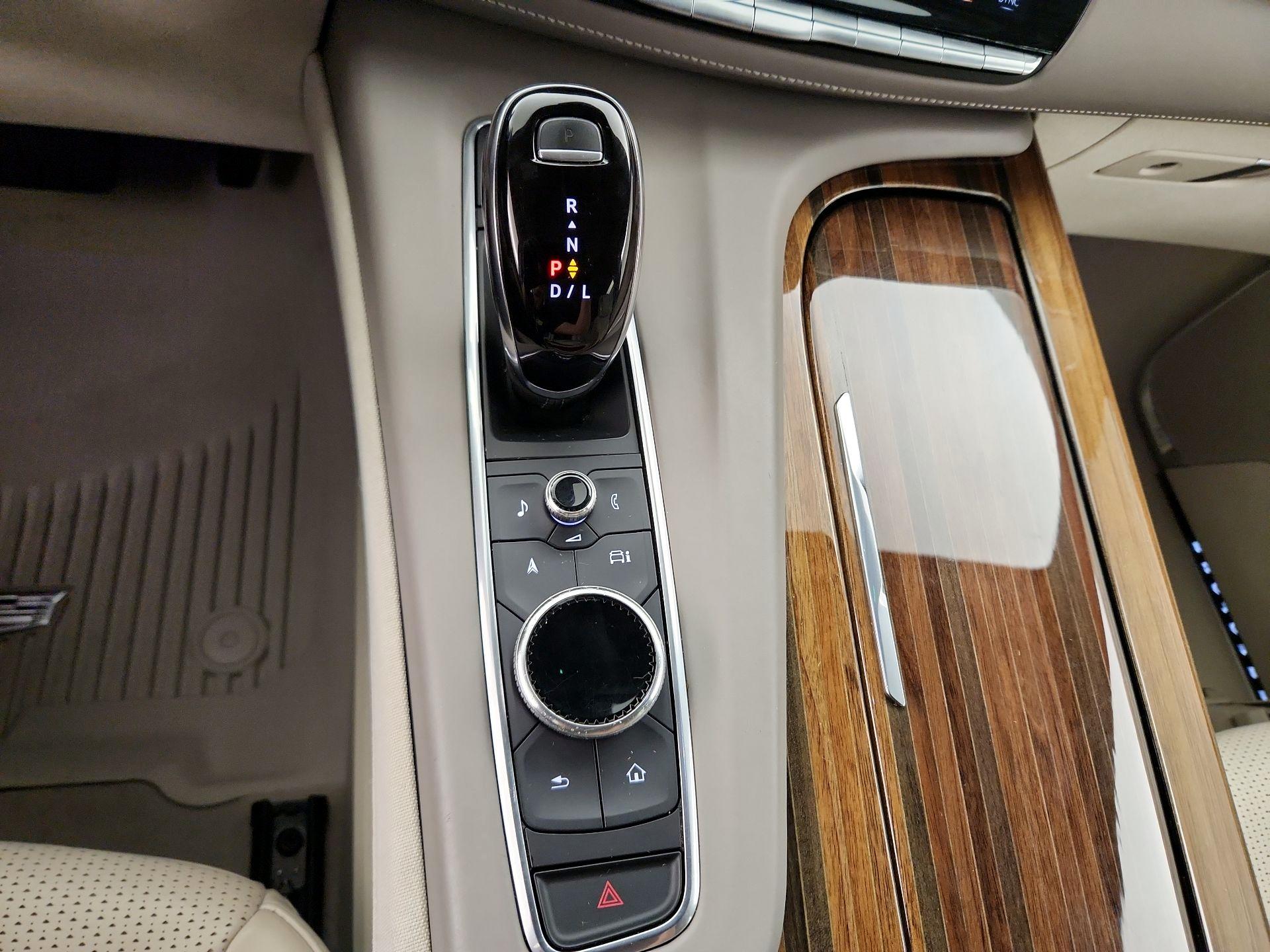 Thumbnail: 2021 Cadillac Escalade - 18