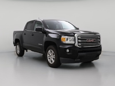 Black 2019 GMC Canyon SLE