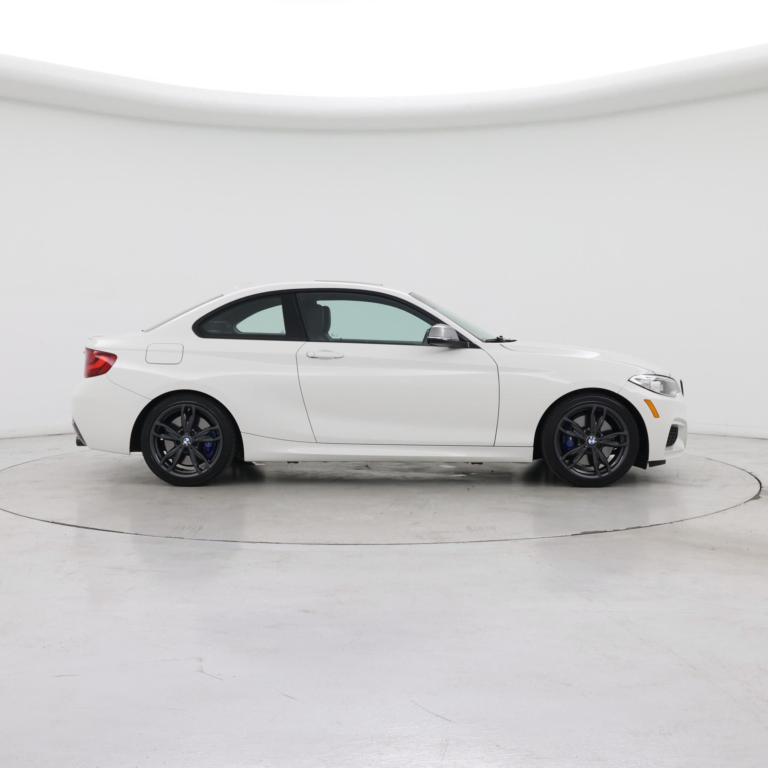 Thumbnail: 2016 BMW 2 Series - 7