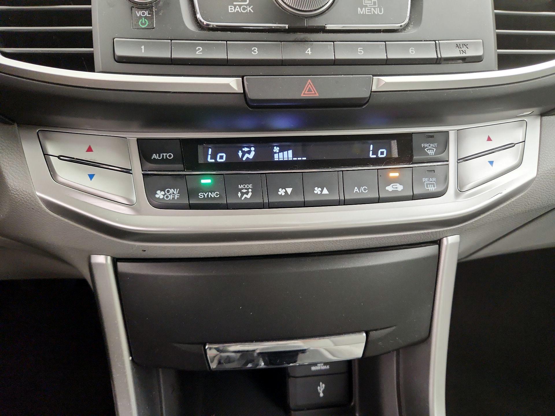 Thumbnail: 2013 Honda Accord - 16