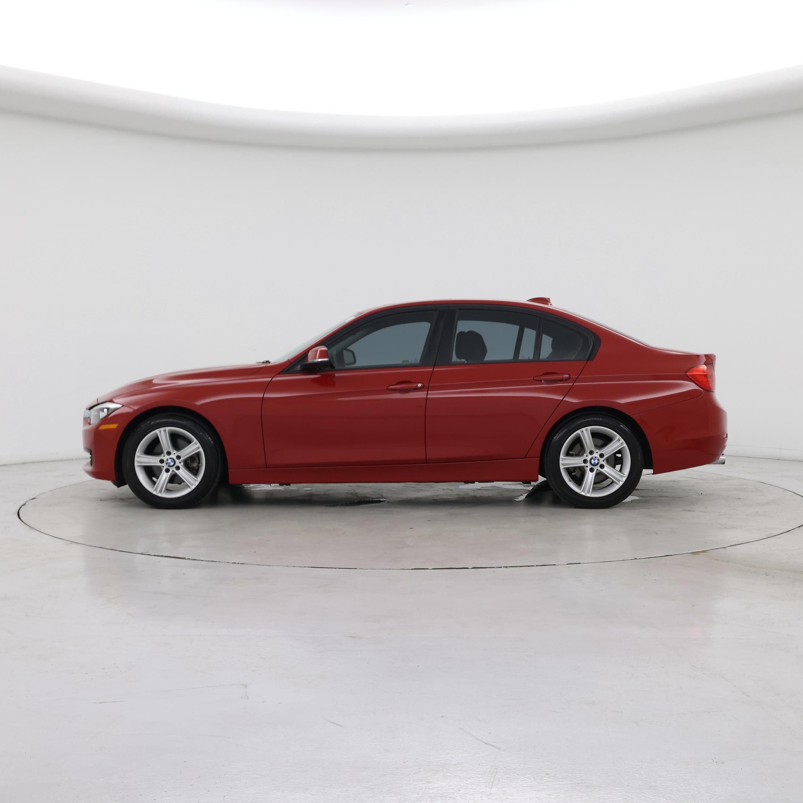 Thumbnail: 2015 BMW 3 Series - 3