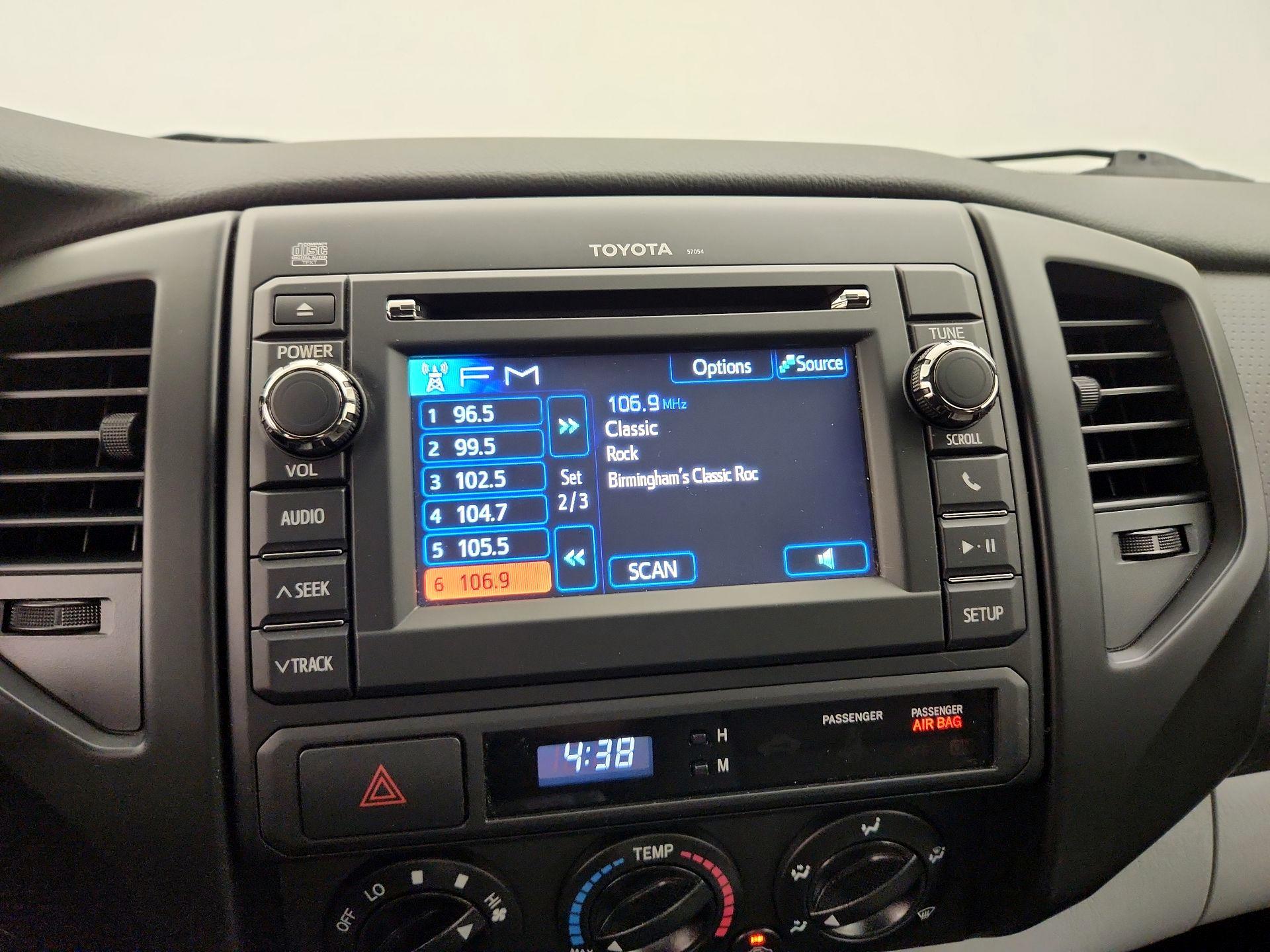 Thumbnail: 2013 Toyota Tacoma - 14