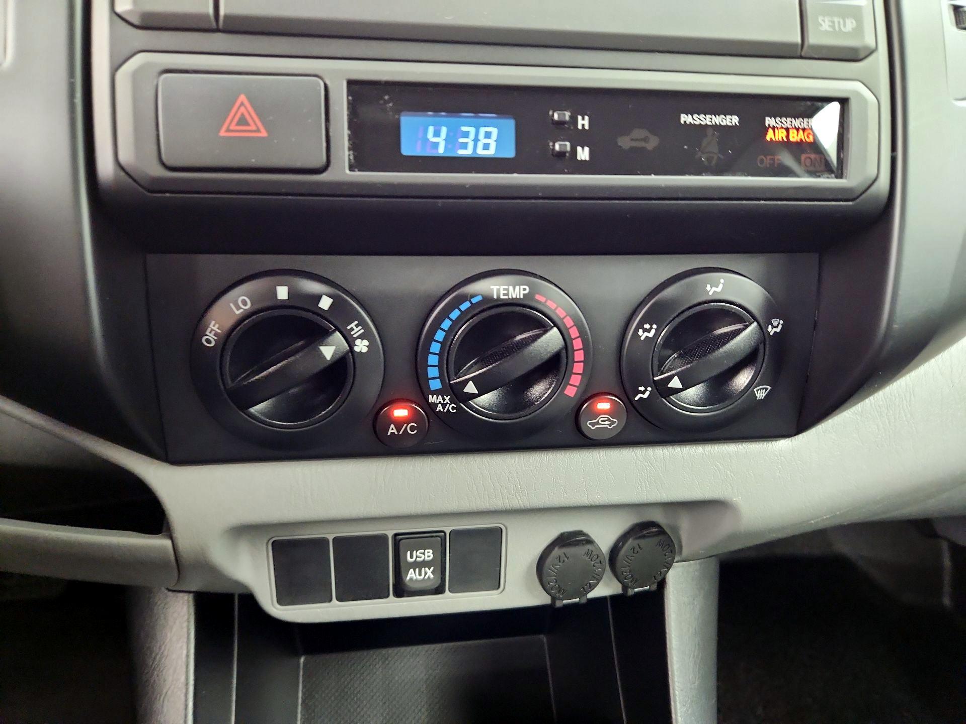 Thumbnail: 2013 Toyota Tacoma - 15