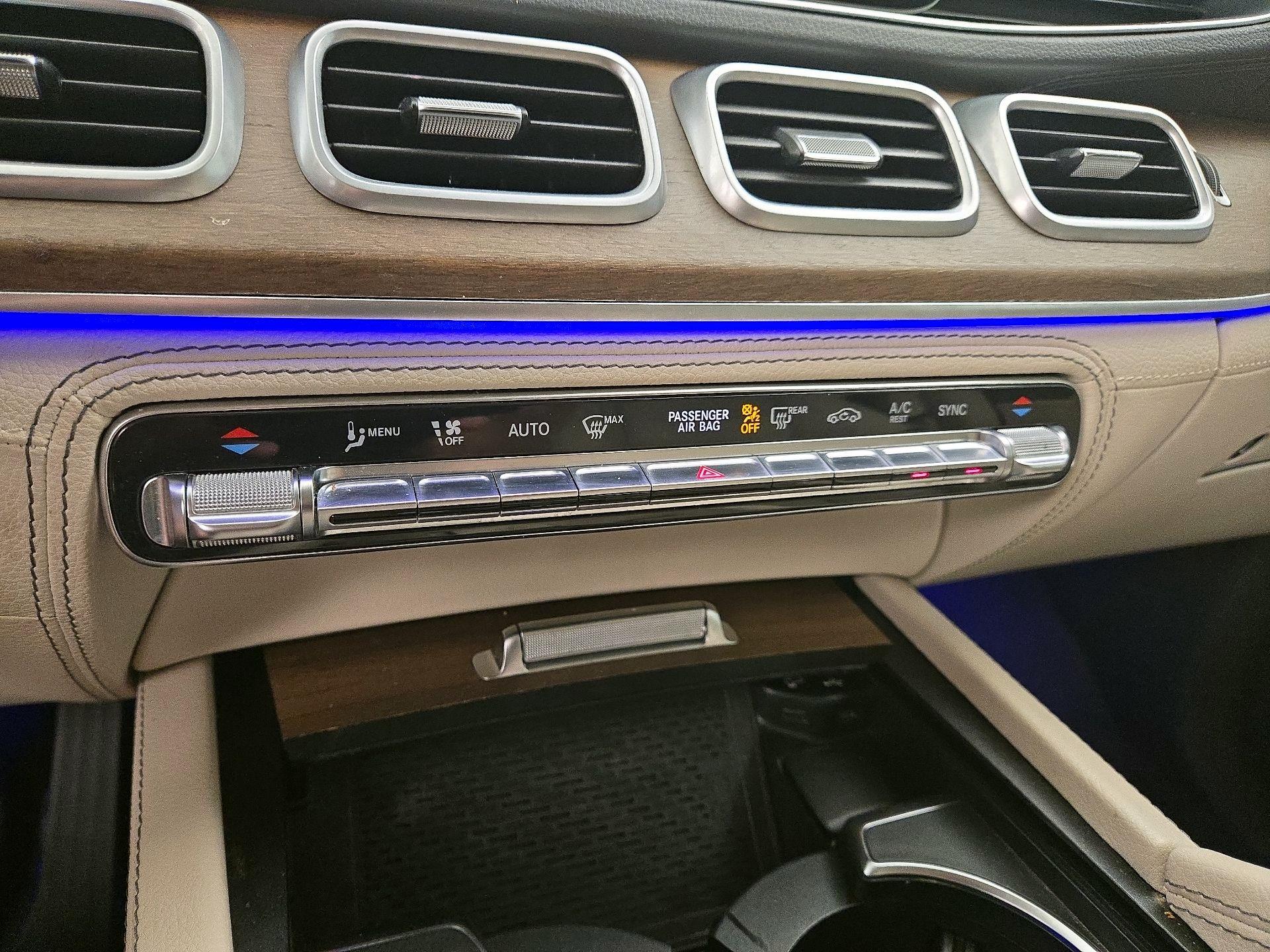 Thumbnail: 2020 Mercedes-Benz GLE - 17