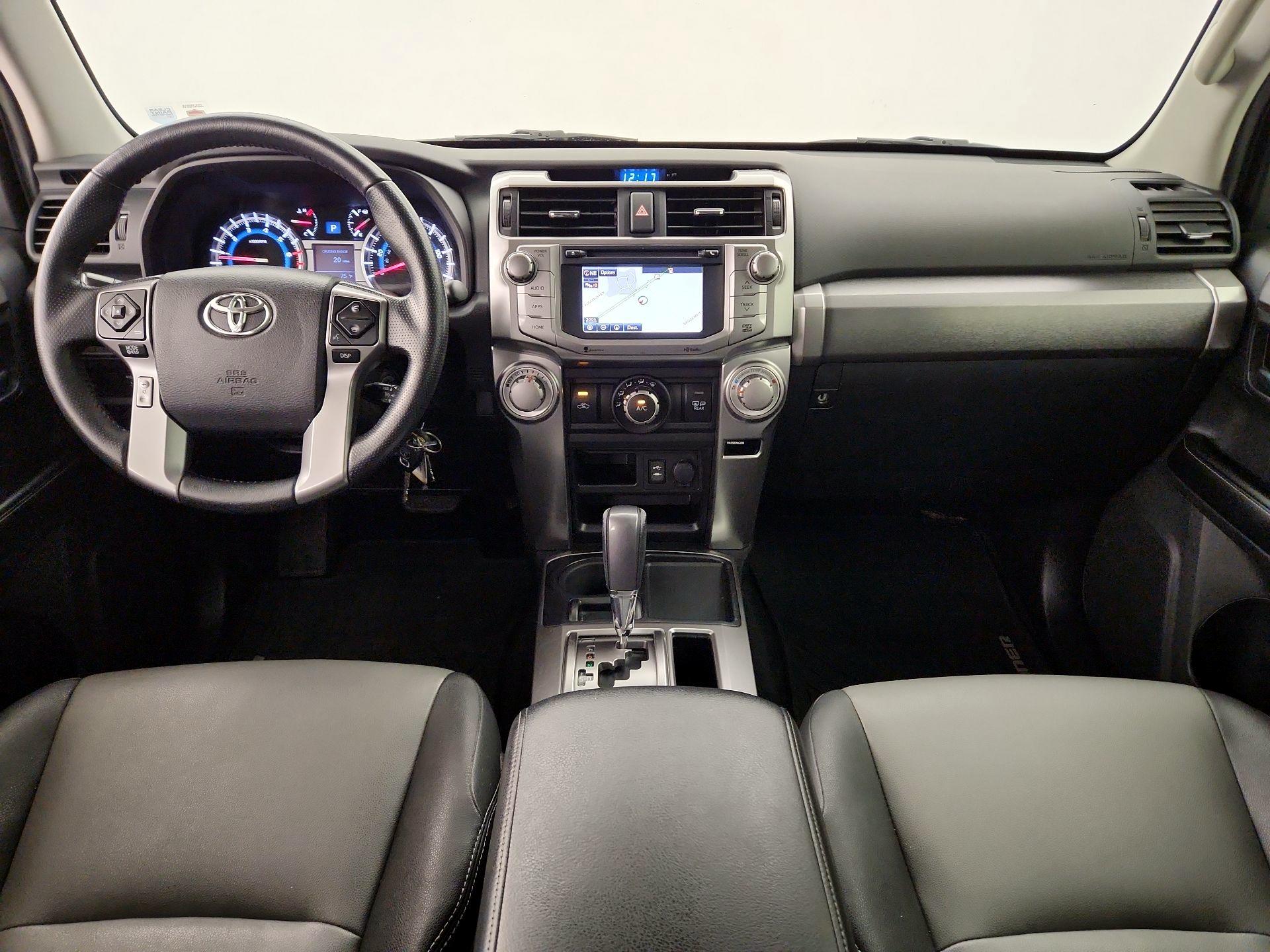 Thumbnail: 2015 Toyota 4Runner - 9