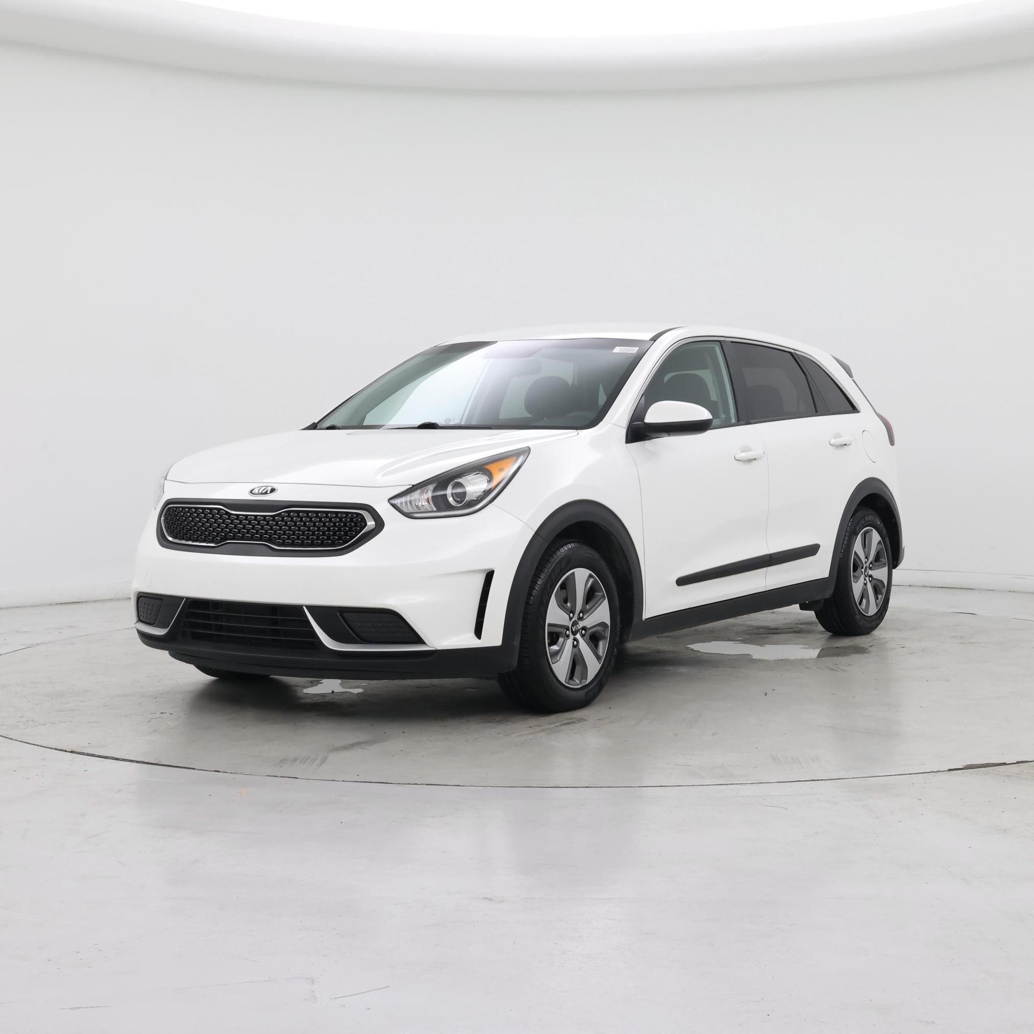 Thumbnail: 2019 Kia Niro - 4