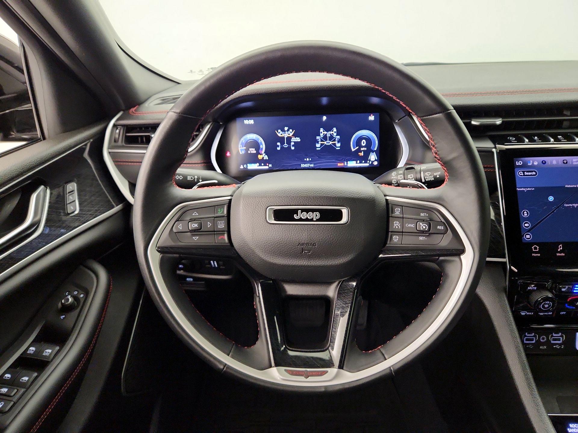 Thumbnail: 2022 Jeep Grand Cherokee - 10