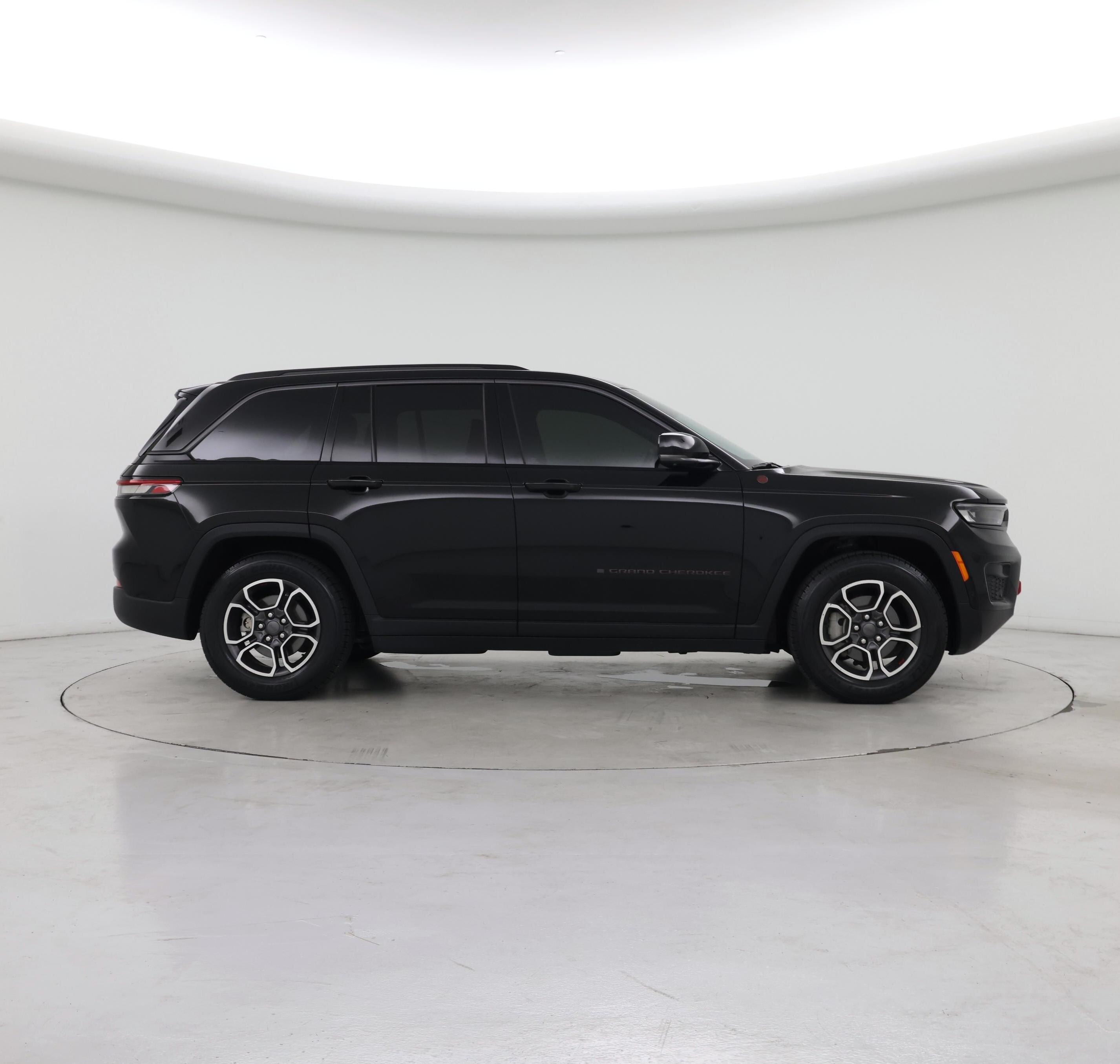 Thumbnail: 2022 Jeep Grand Cherokee - 7
