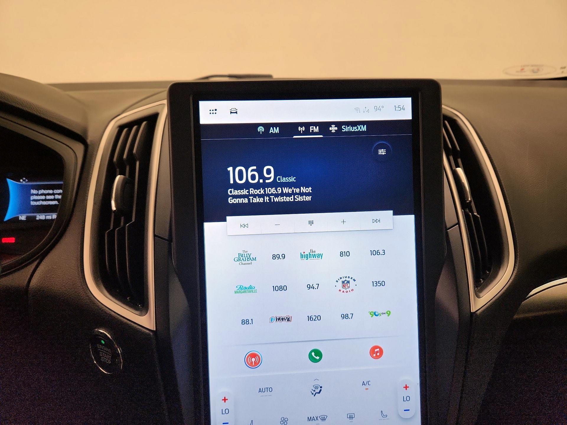 Thumbnail: 2022 Ford Edge - 15