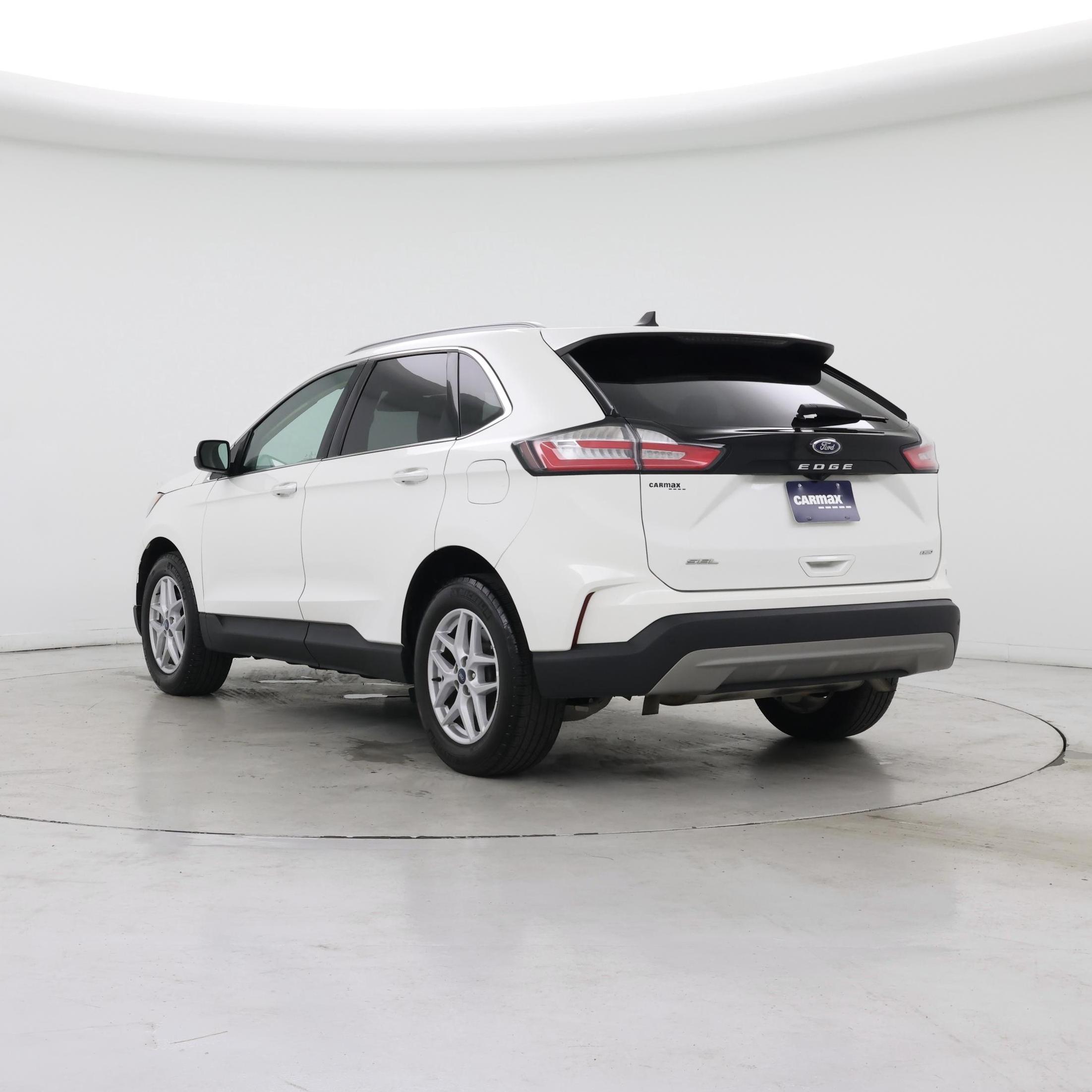 Thumbnail: 2022 Ford Edge - 2