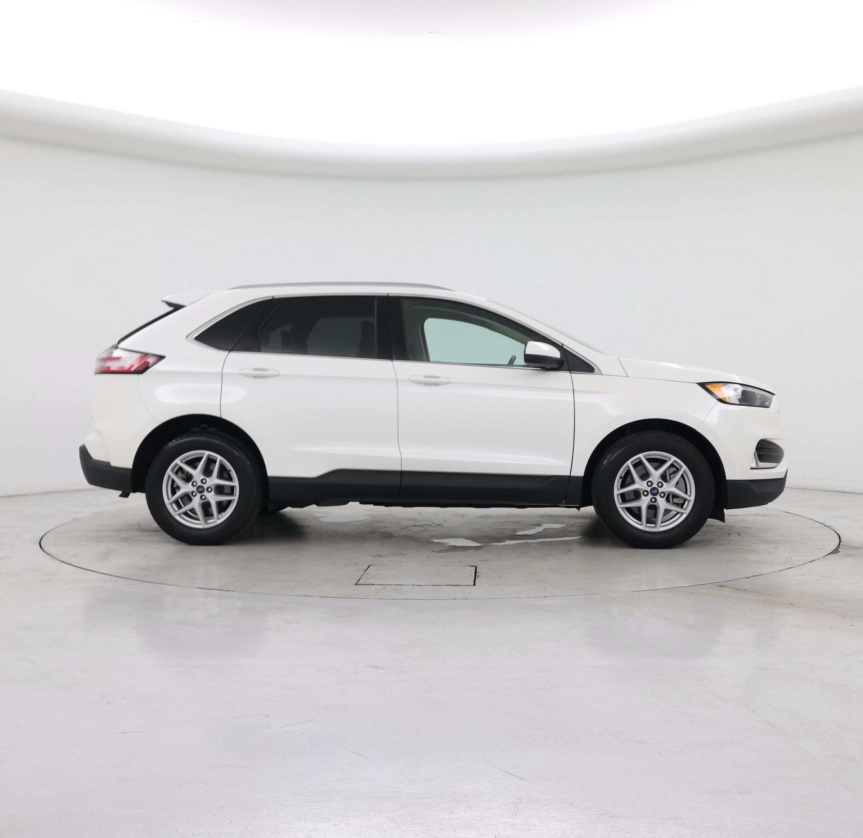 Thumbnail: 2022 Ford Edge - 7