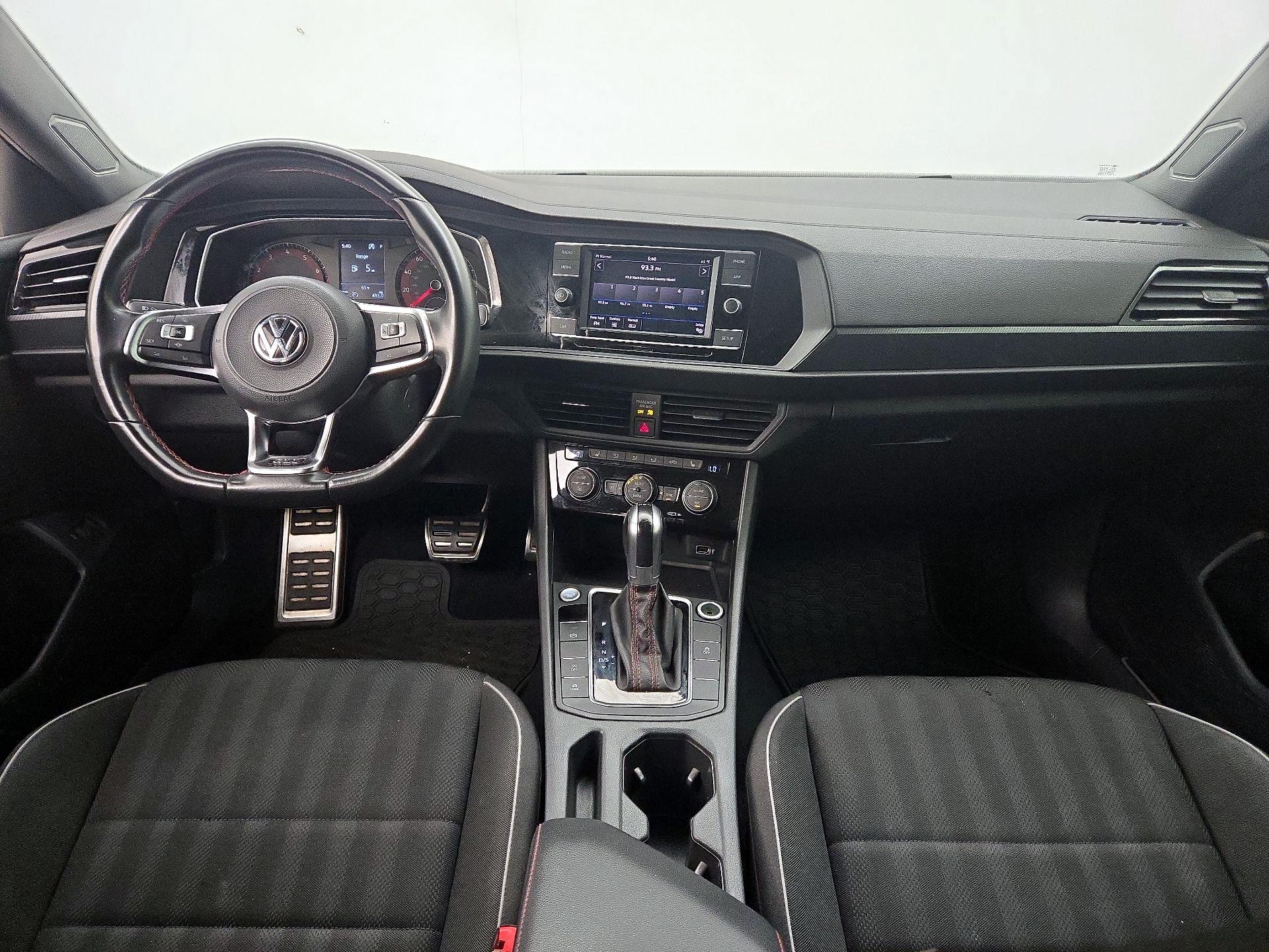 Thumbnail: 2019 Volkswagen Jetta - 9