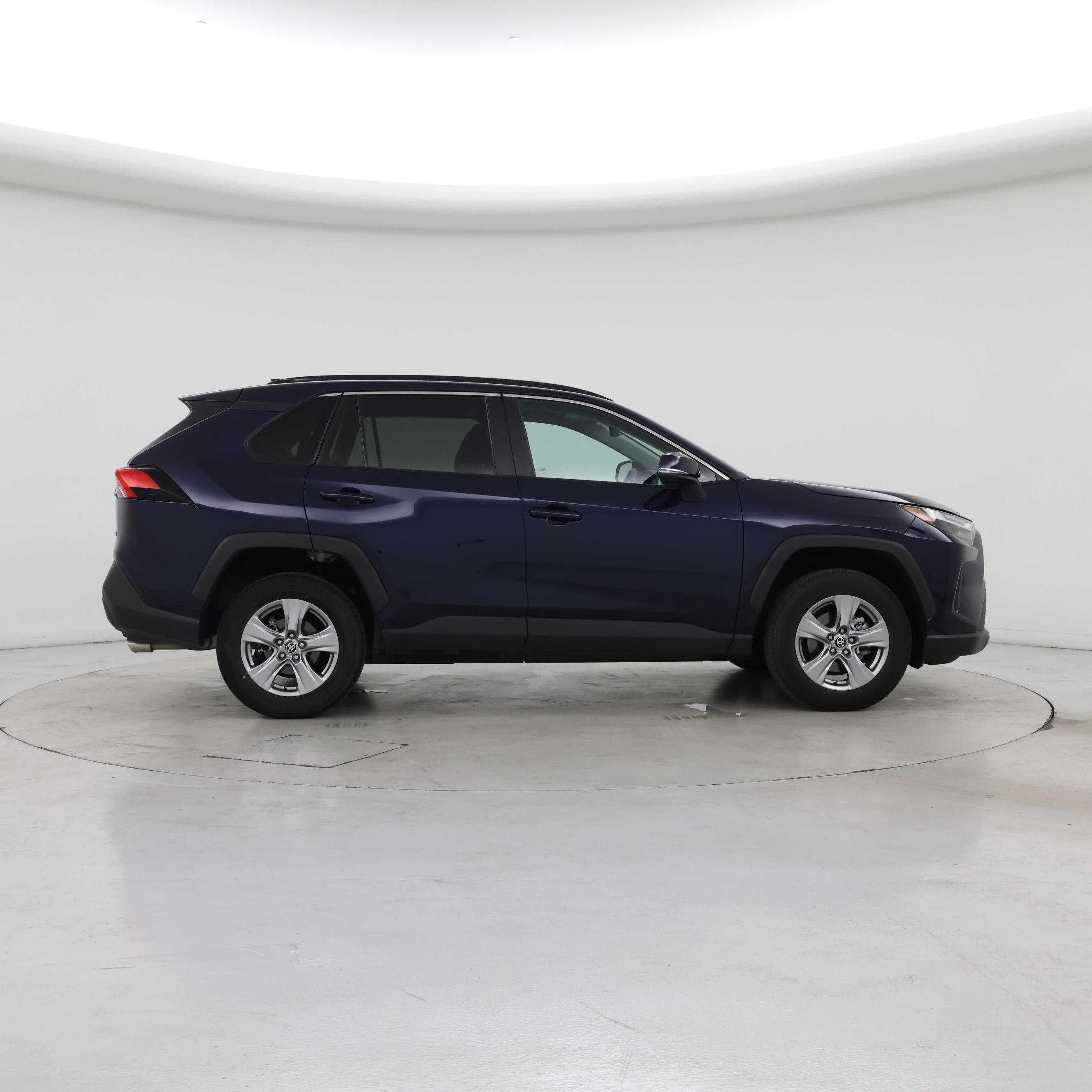 Thumbnail: 2022 Toyota RAV4 - 7
