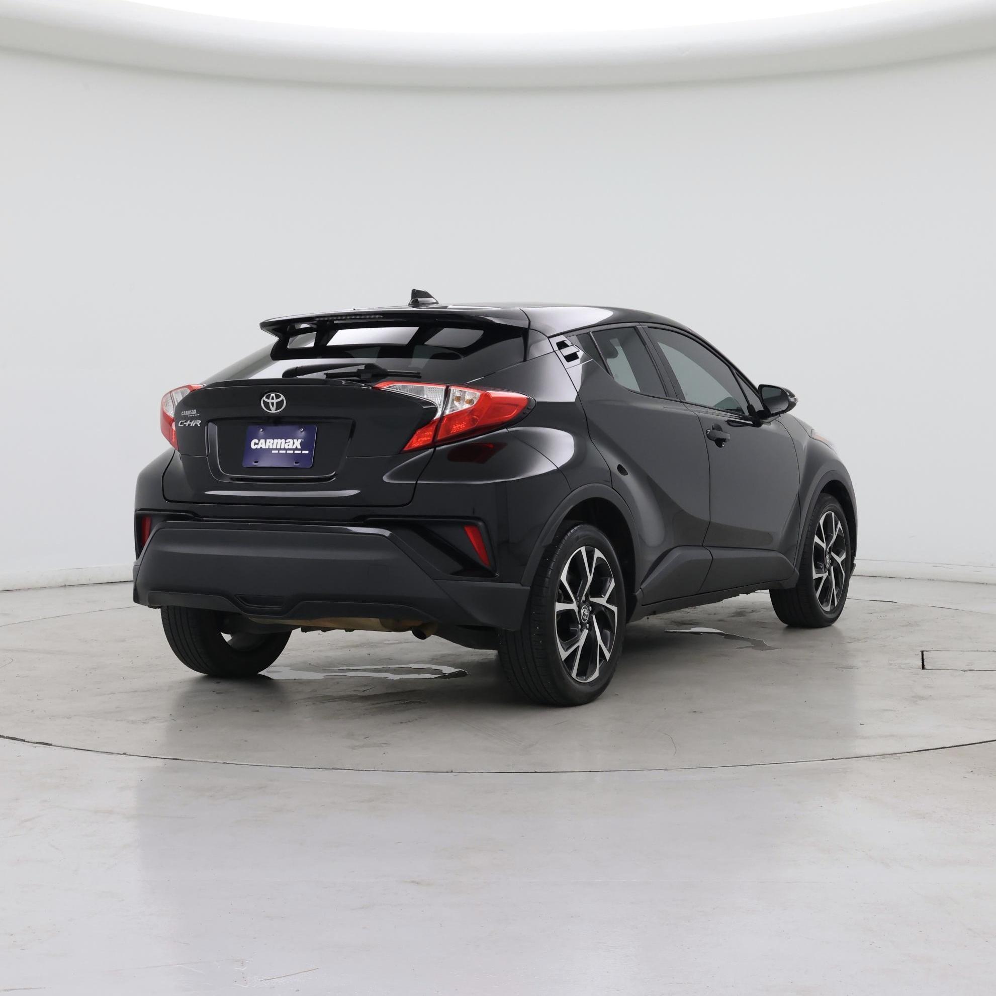 Thumbnail: 2022 Toyota C-HR - 8