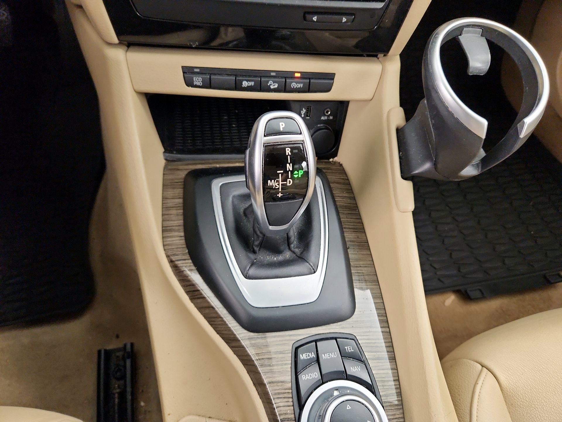 Thumbnail: 2014 BMW X1 - 16