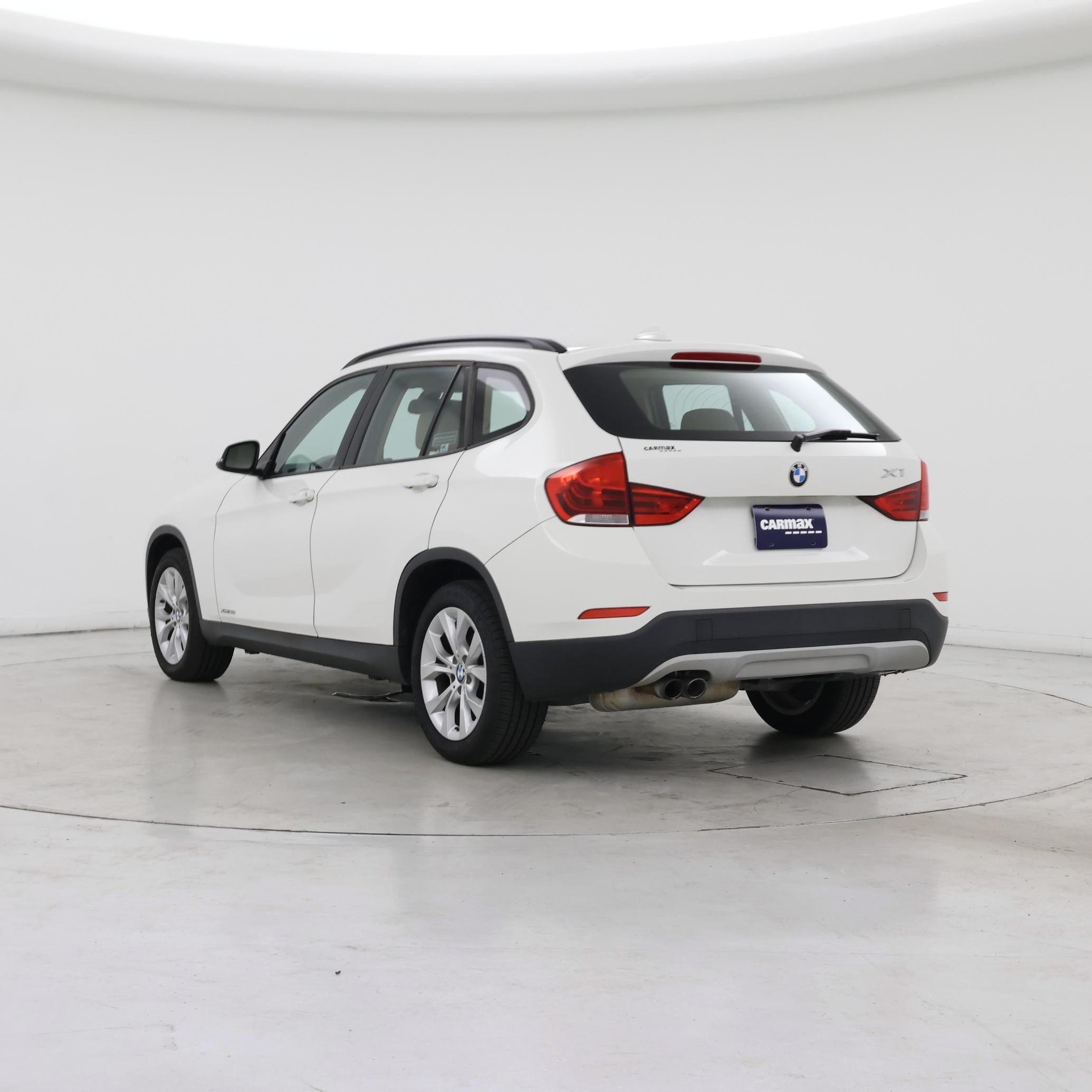 Thumbnail: 2014 BMW X1 - 2