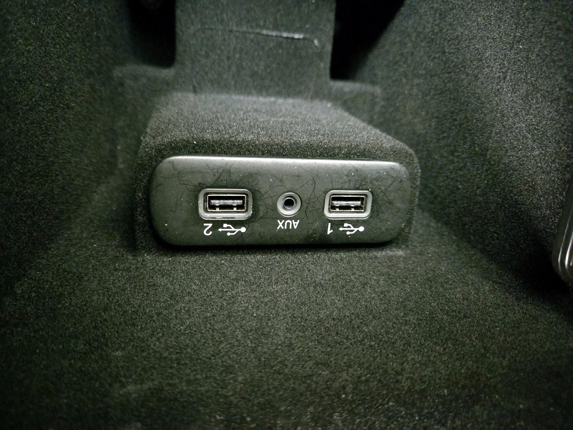 Thumbnail: 2022 Dodge Charger - 18