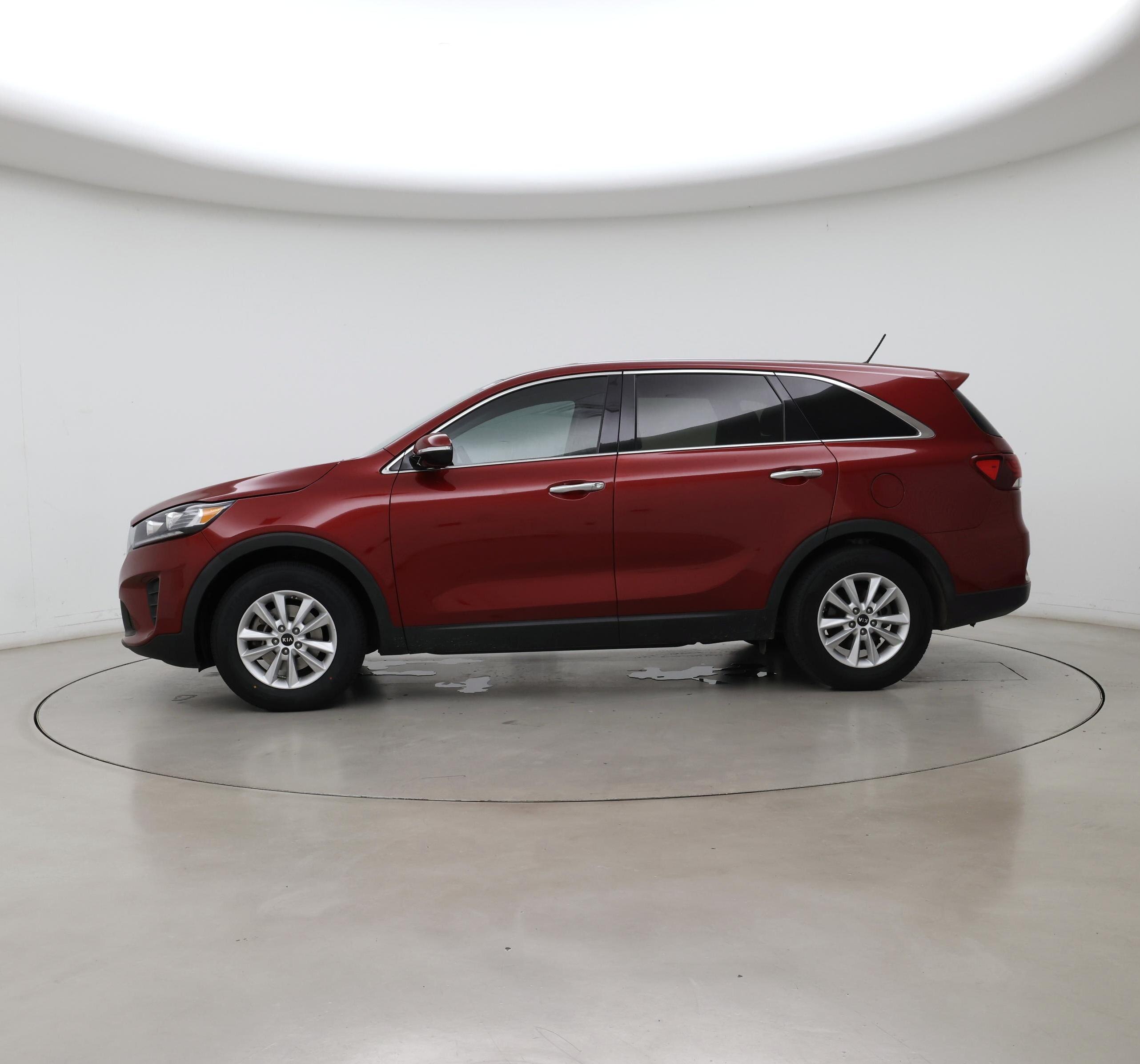 Thumbnail: 2020 Kia Sorento - 3