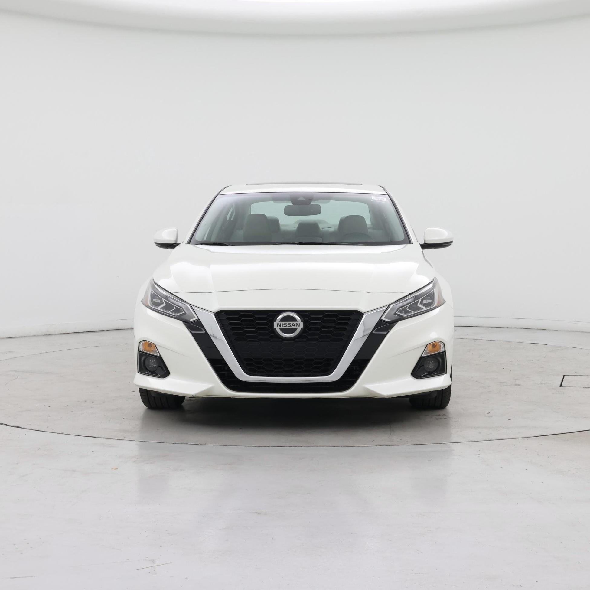 Thumbnail: 2020 Nissan Altima - 5