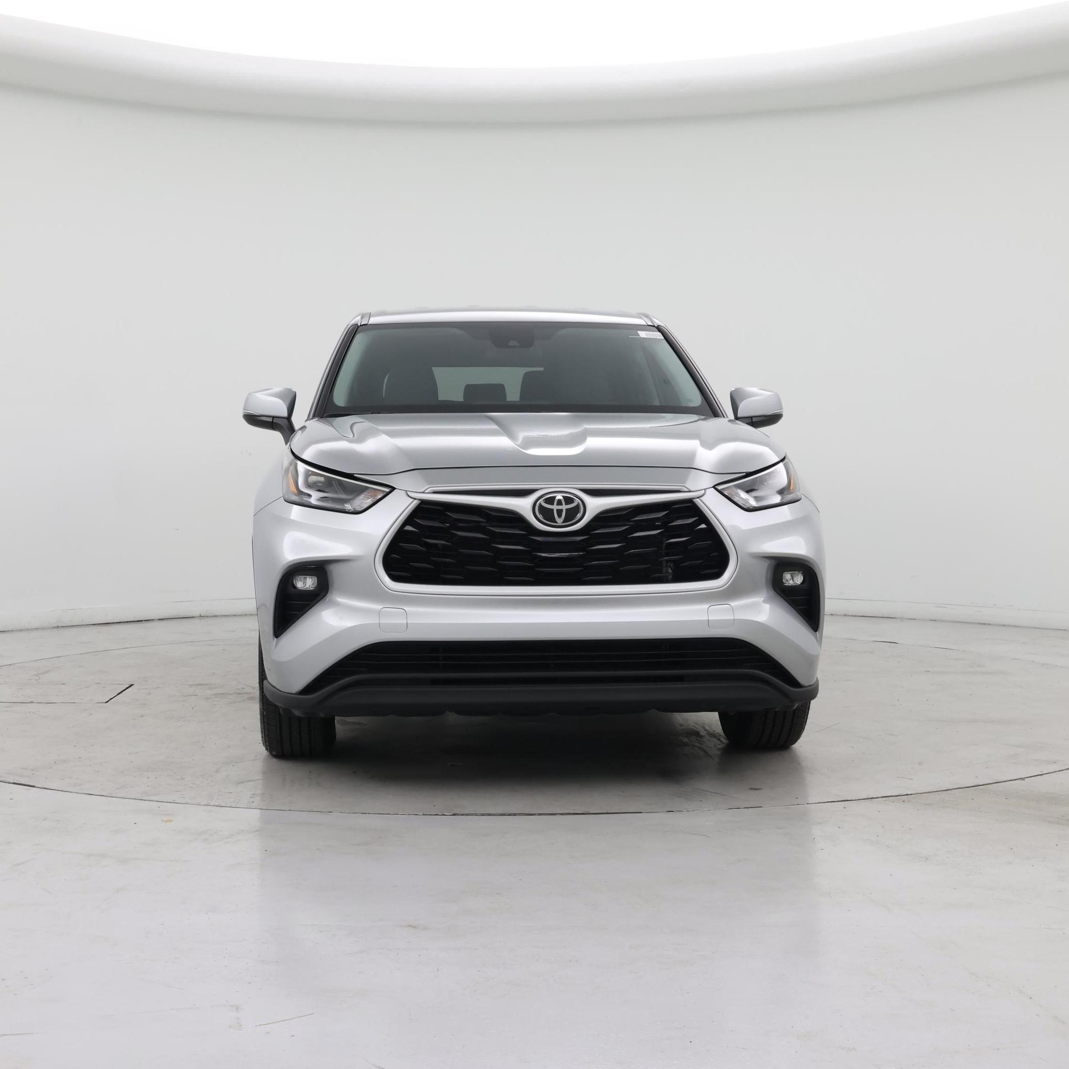Thumbnail: 2023 Toyota Highlander - 5