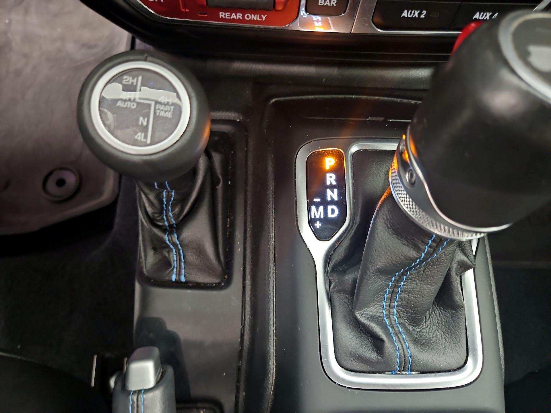 Thumbnail: 2022 Jeep Wrangler - 18
