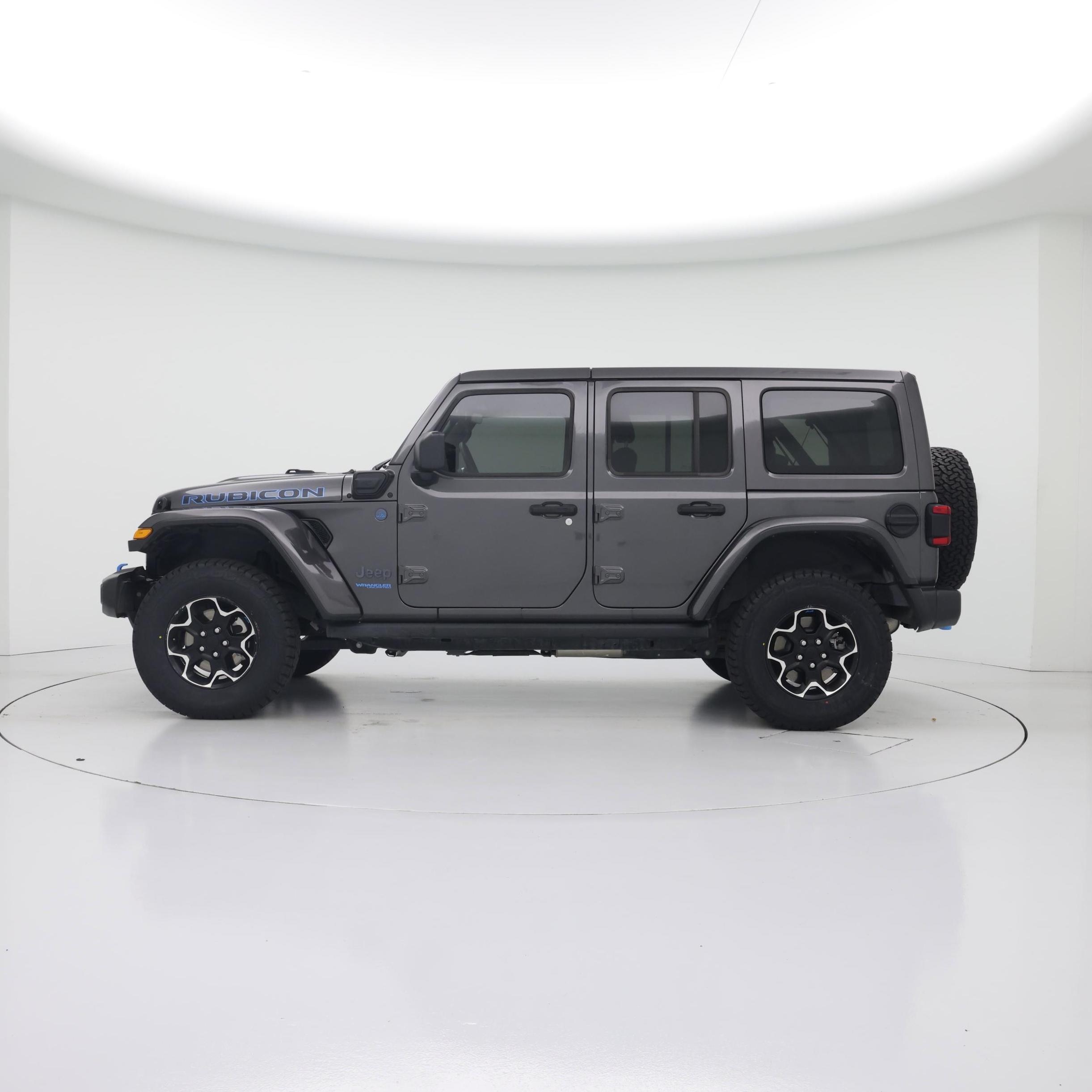 Thumbnail: 2022 Jeep Wrangler - 3