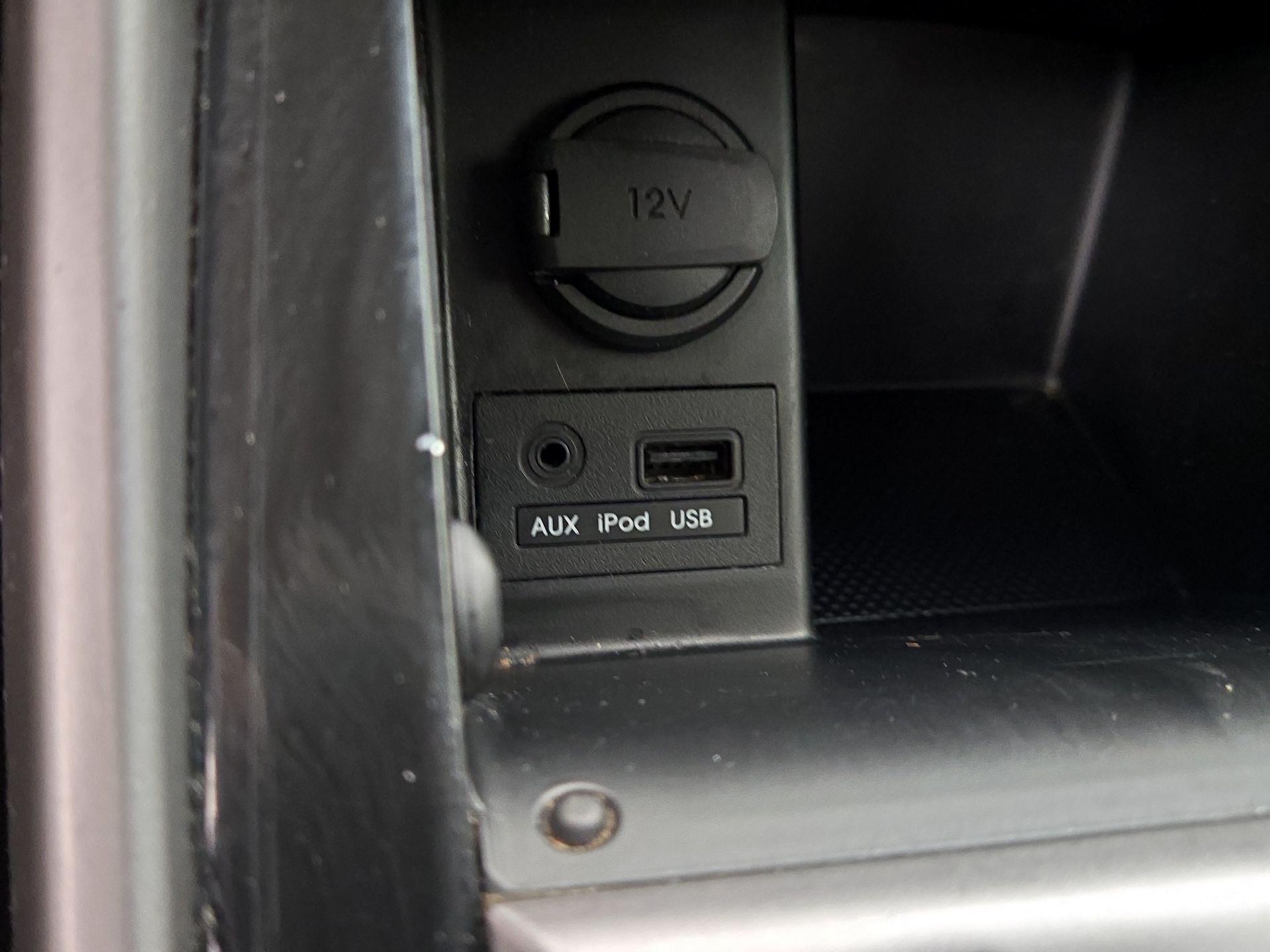 Thumbnail: 2013 Hyundai Elantra - 17