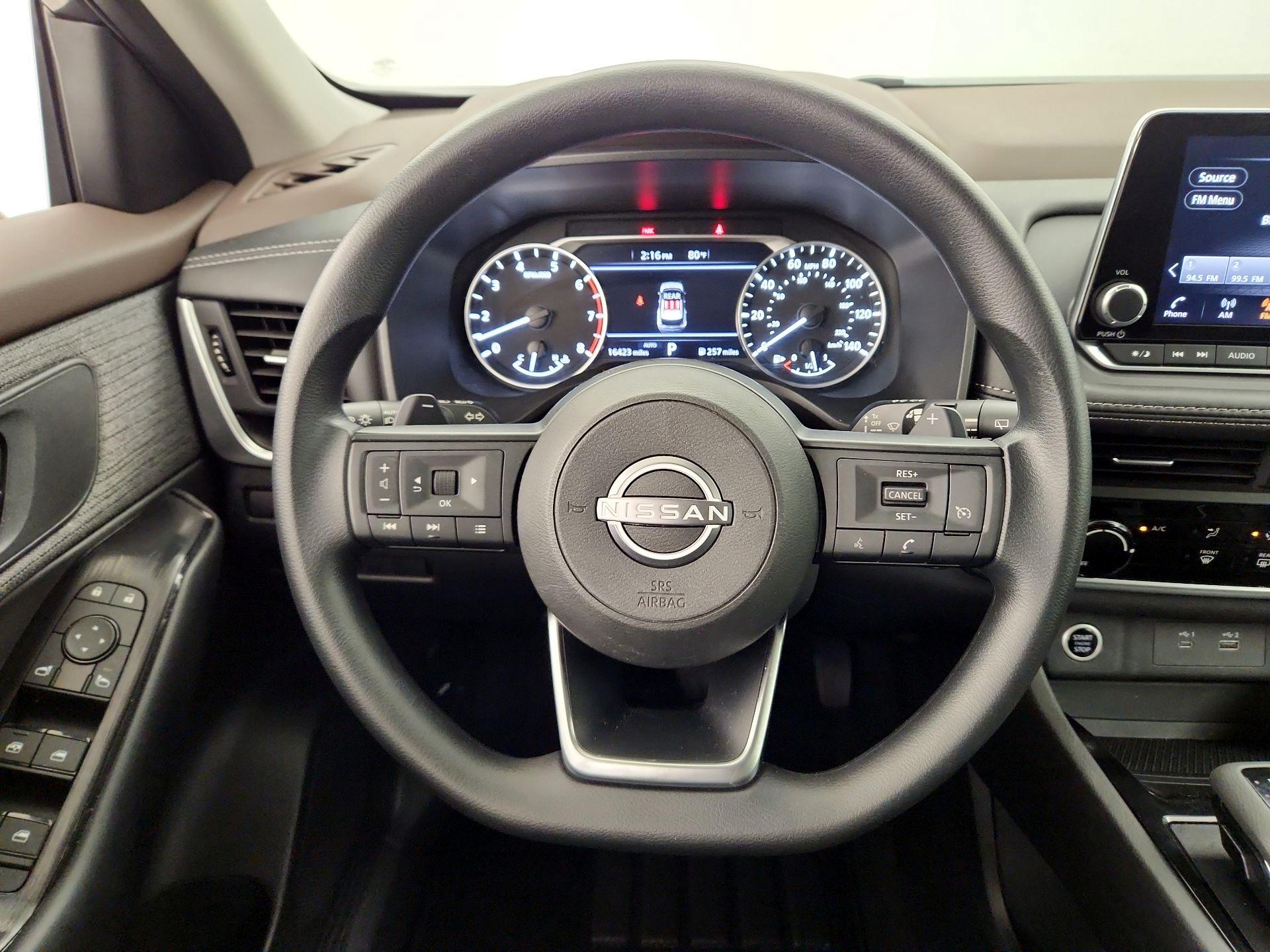Thumbnail: 2023 Nissan Rogue - 10