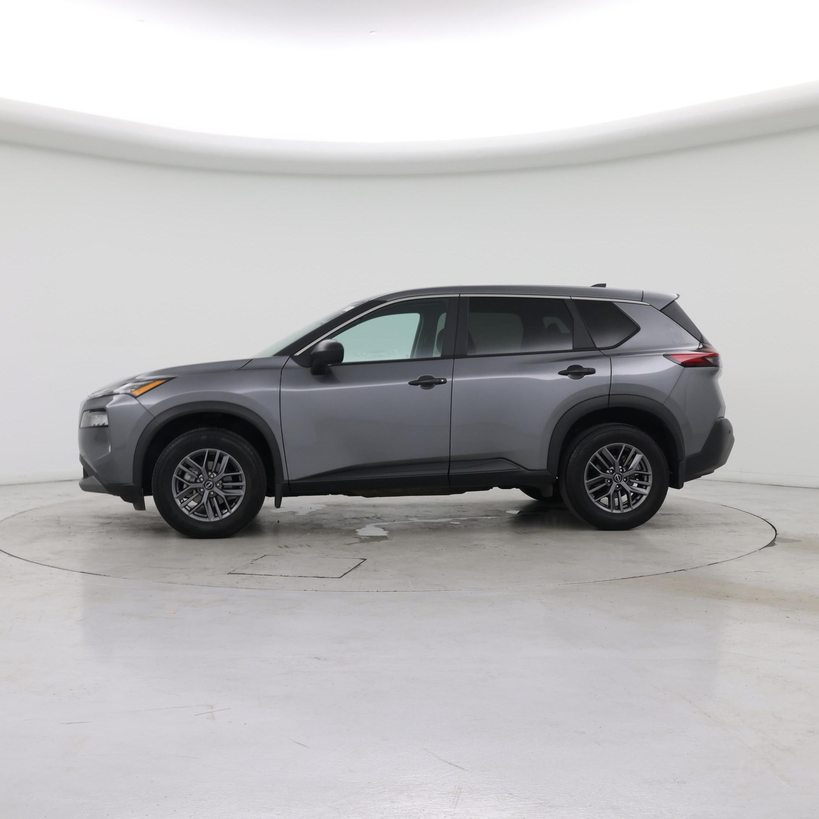Thumbnail: 2023 Nissan Rogue - 3