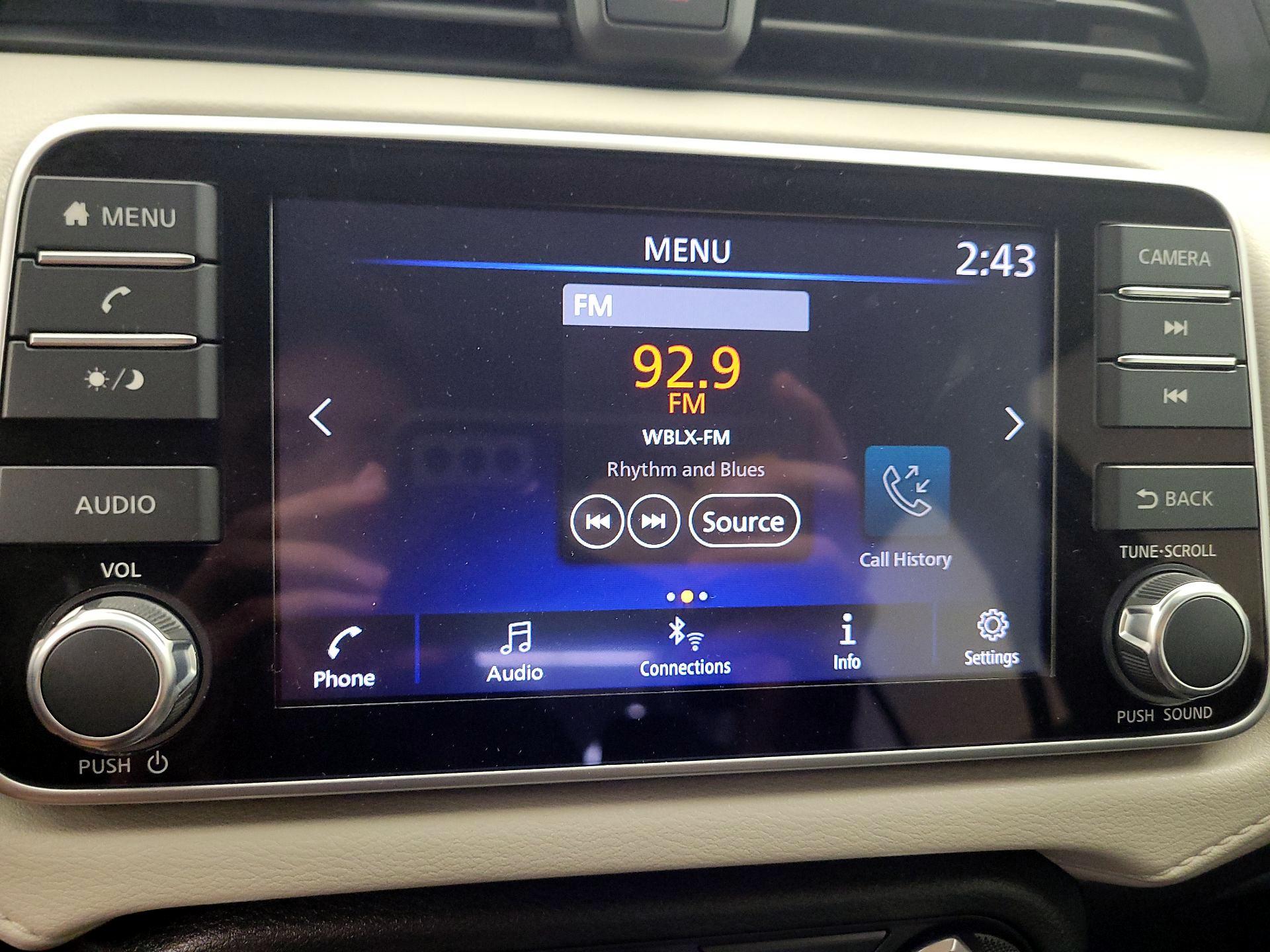 Thumbnail: 2021 Nissan Versa - 13