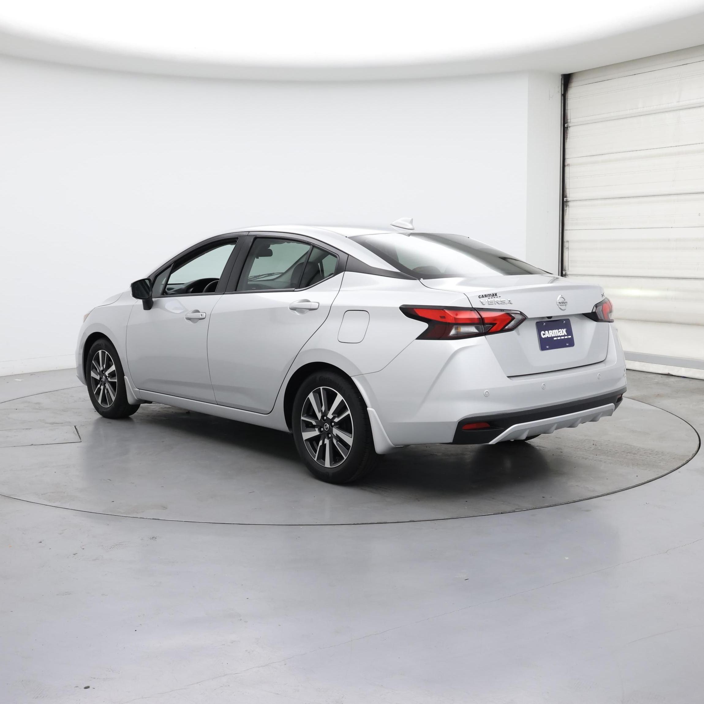 Thumbnail: 2021 Nissan Versa - 2