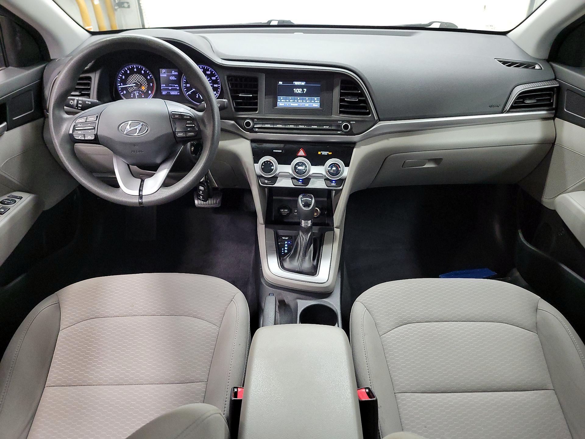 Thumbnail: 2019 Hyundai Elantra - 9