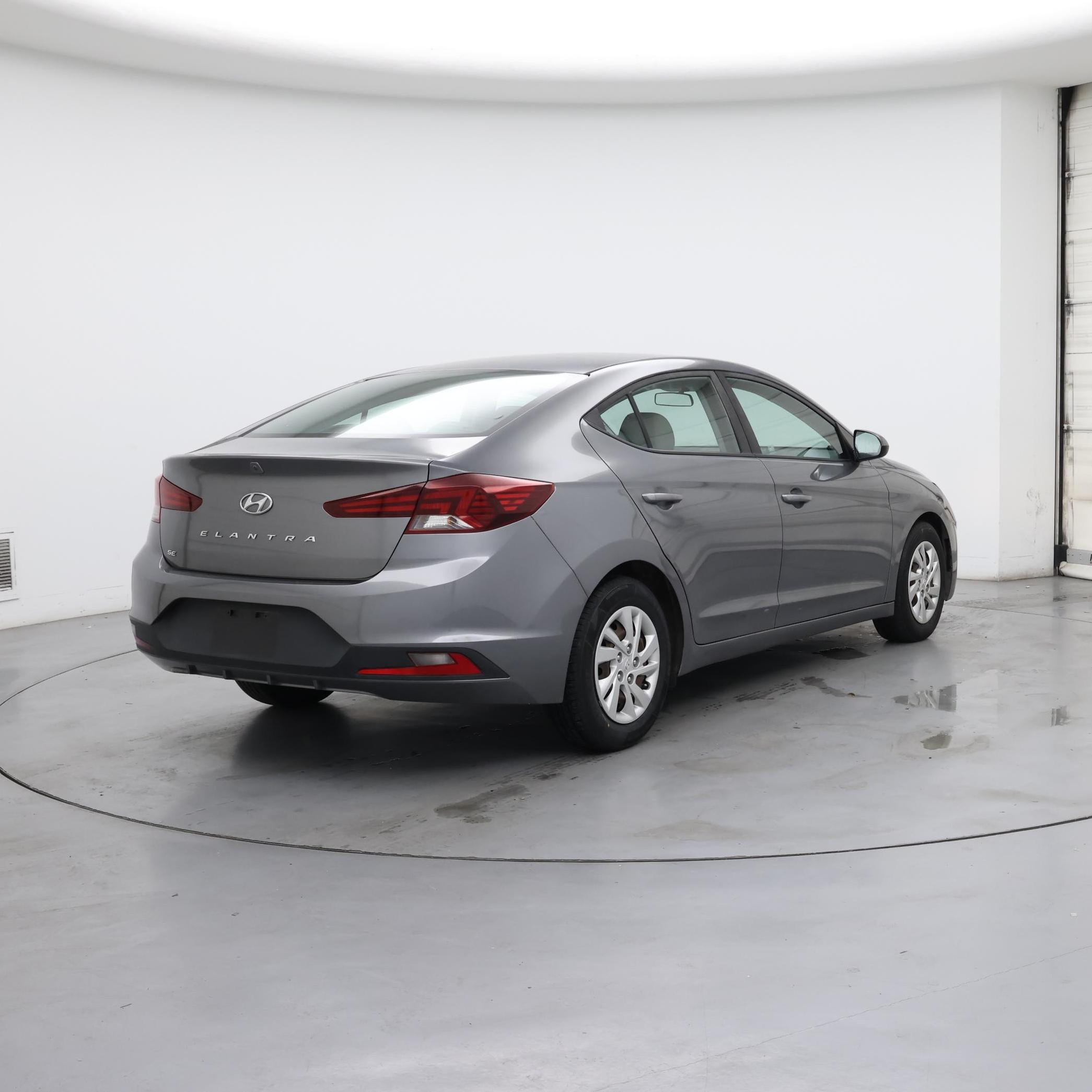 Thumbnail: 2019 Hyundai Elantra - 8