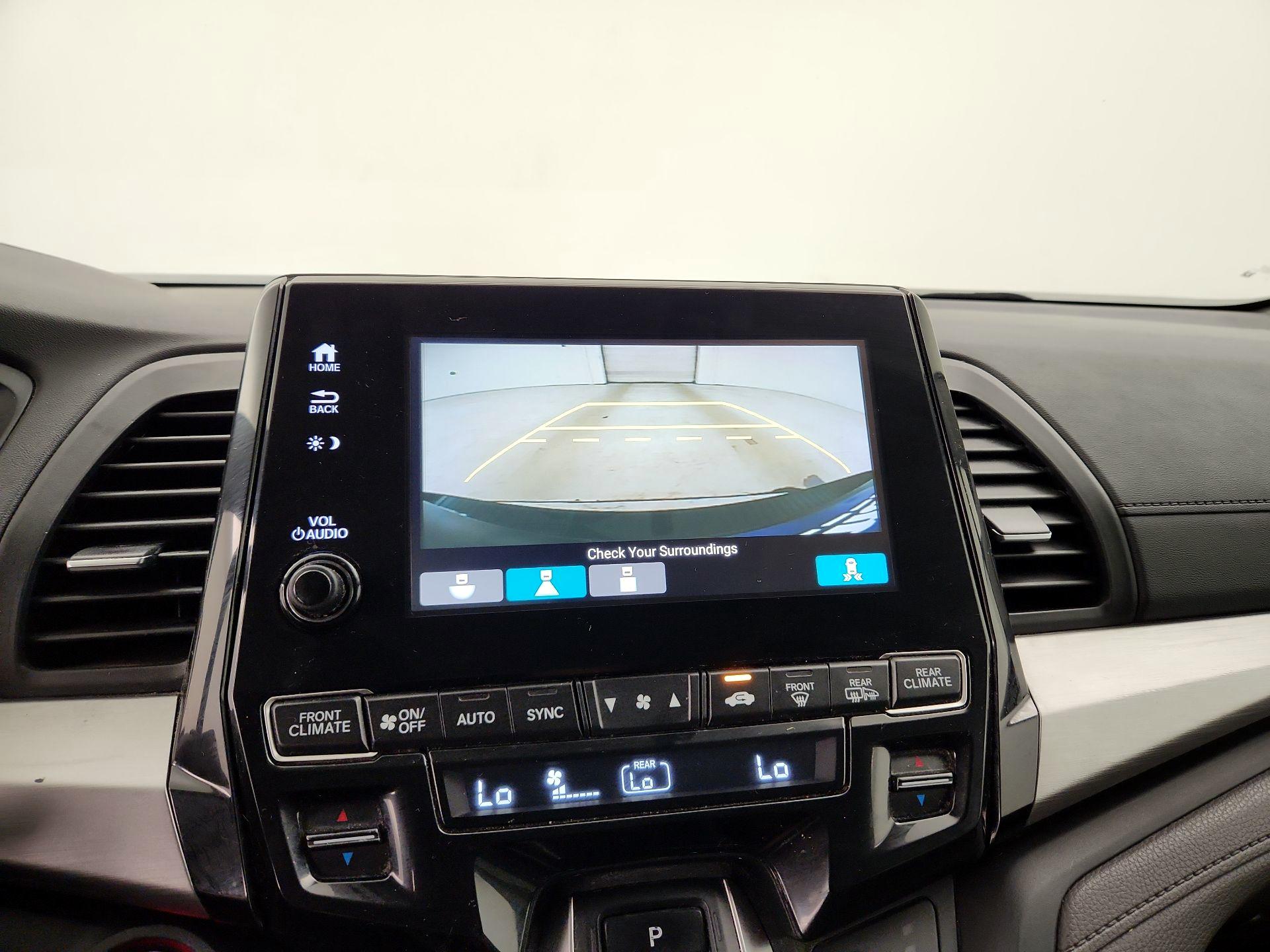 Thumbnail: 2019 Honda Odyssey - 15