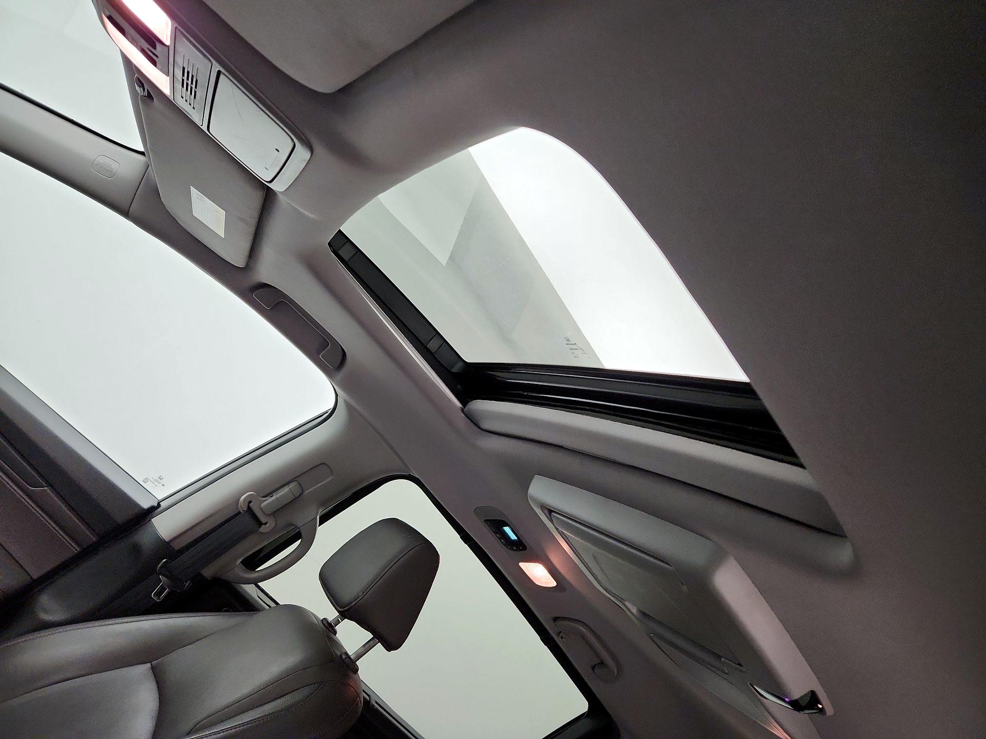 Thumbnail: 2019 Honda Odyssey - 20