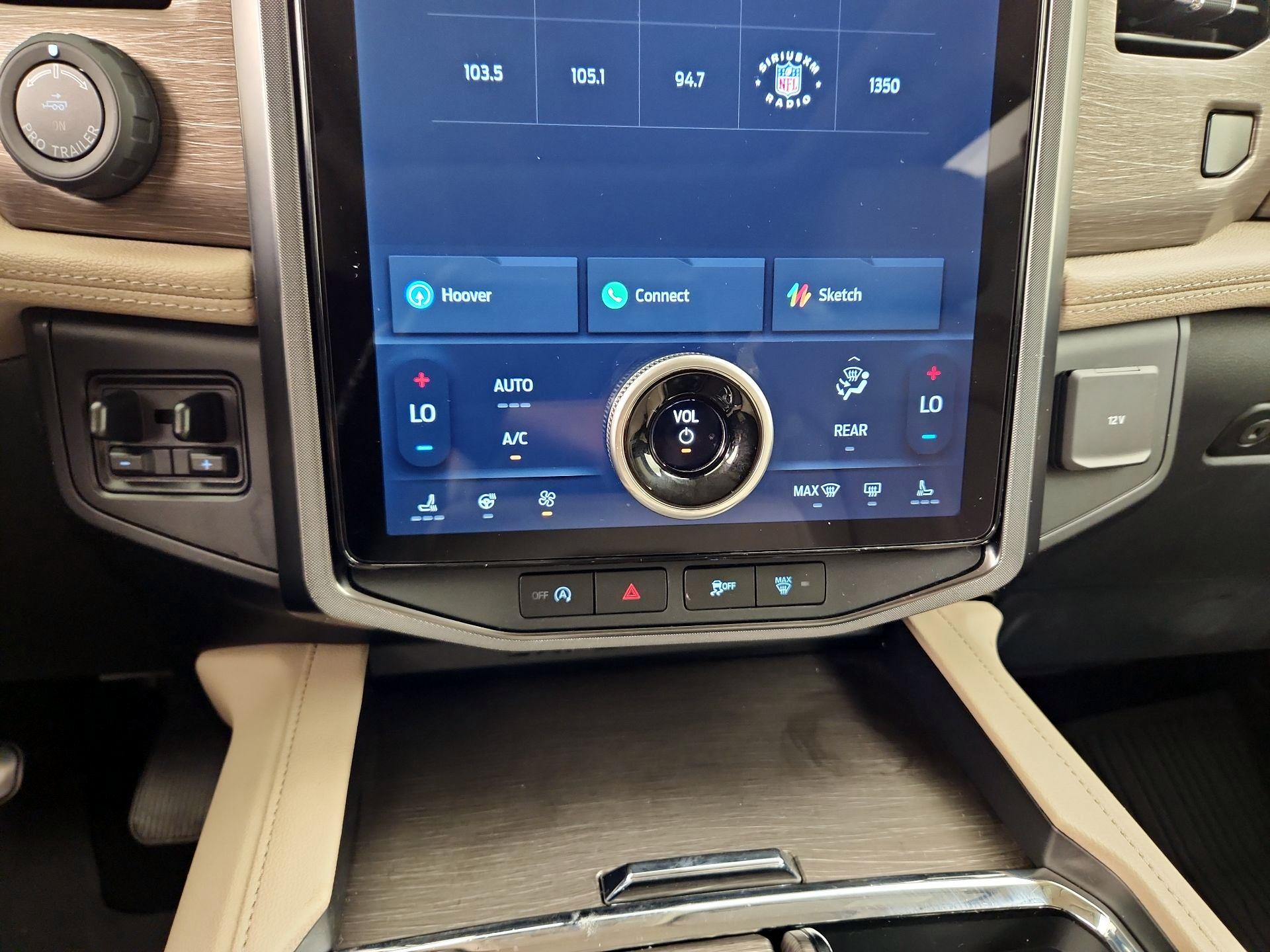 Thumbnail: 2023 Ford Expedition MAX - 17