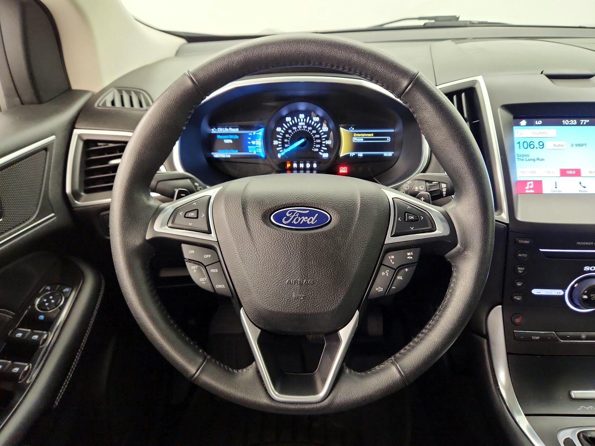 Thumbnail: 2016 Ford Edge - 10