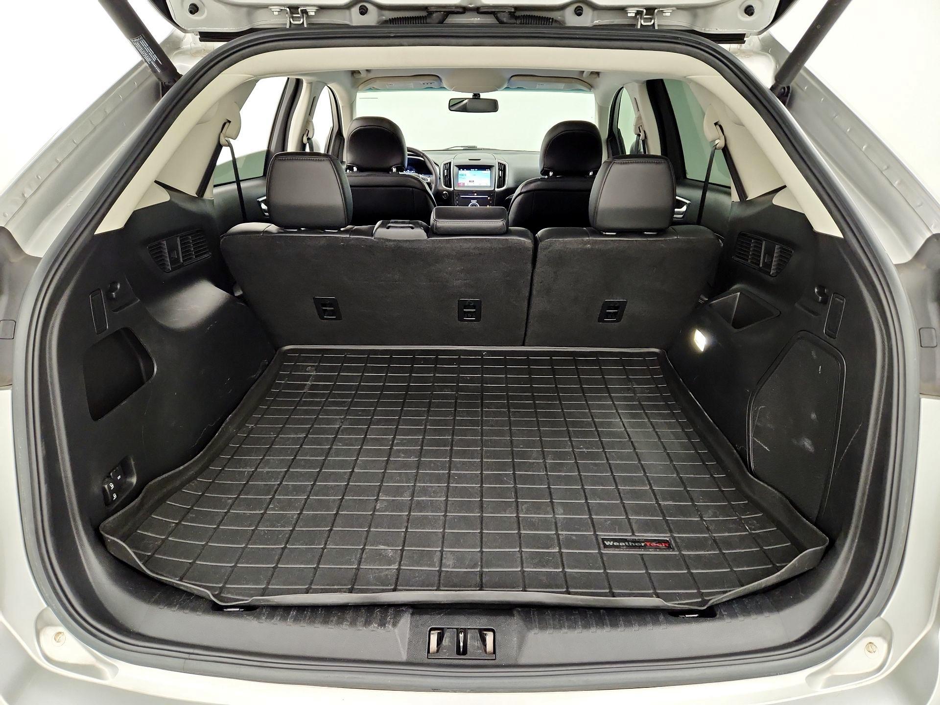 Thumbnail: 2016 Ford Edge - 20