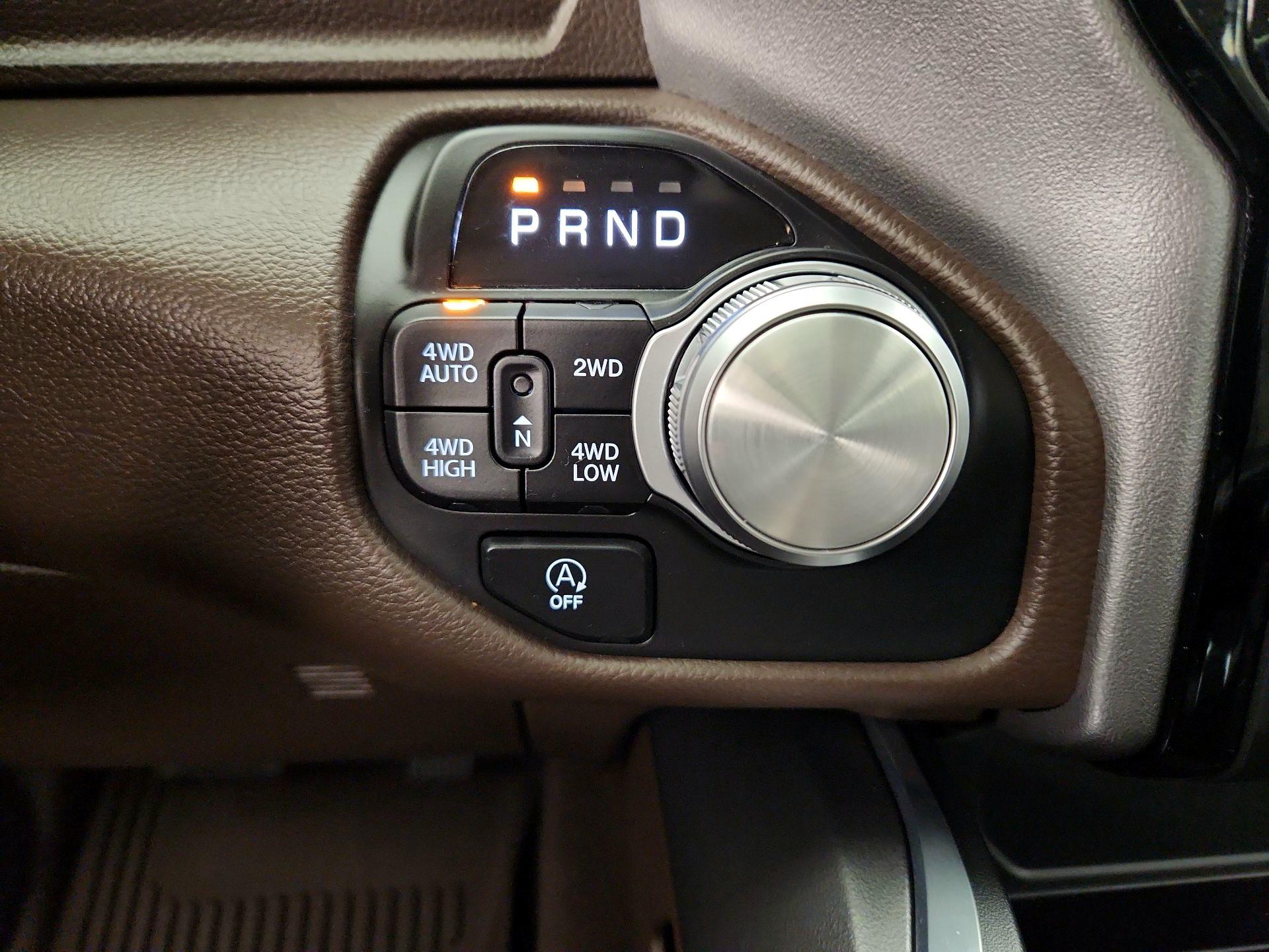 Thumbnail: 2025 RAM 1500 - 18