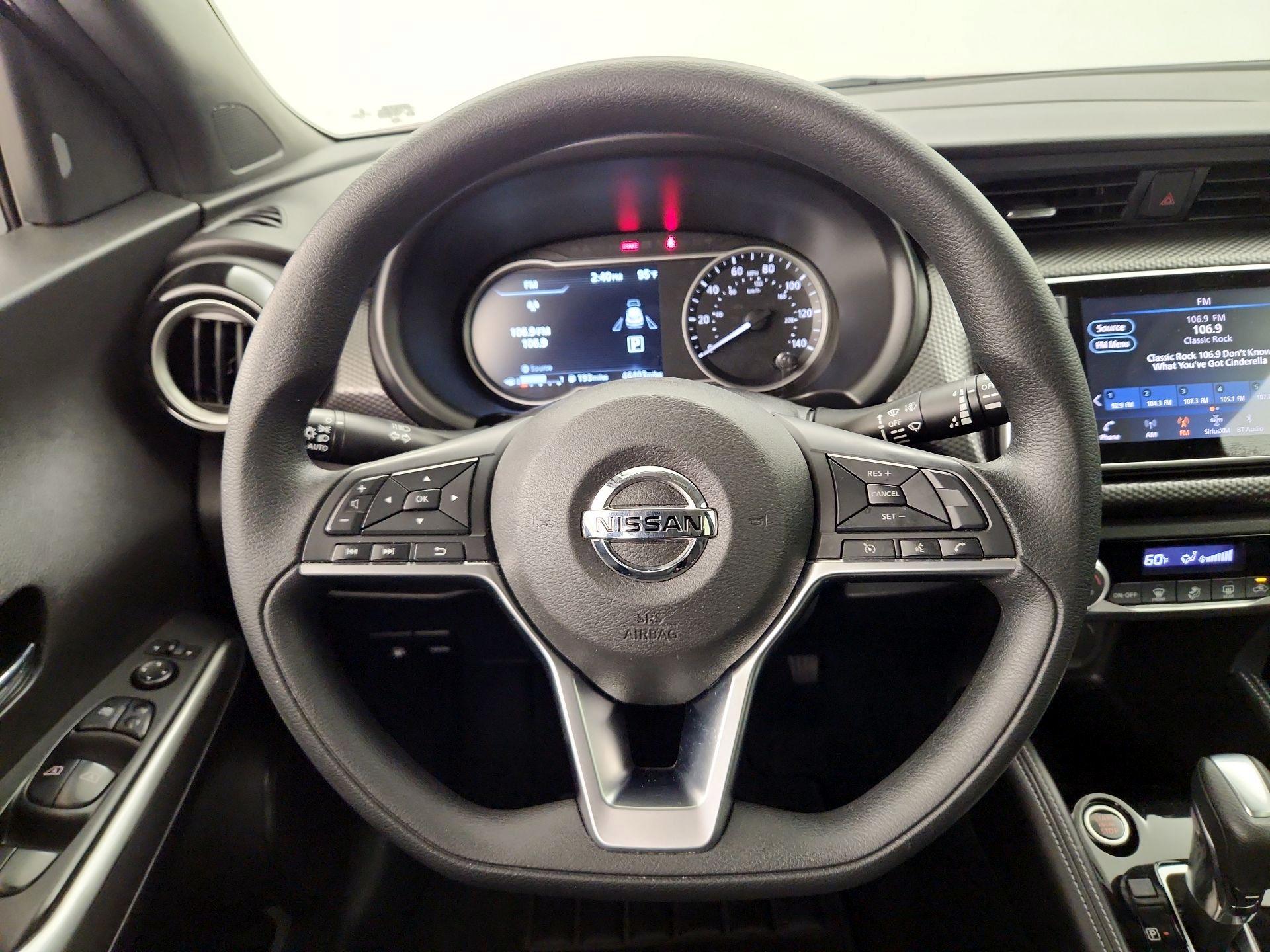 Thumbnail: 2019 Nissan Kicks - 10