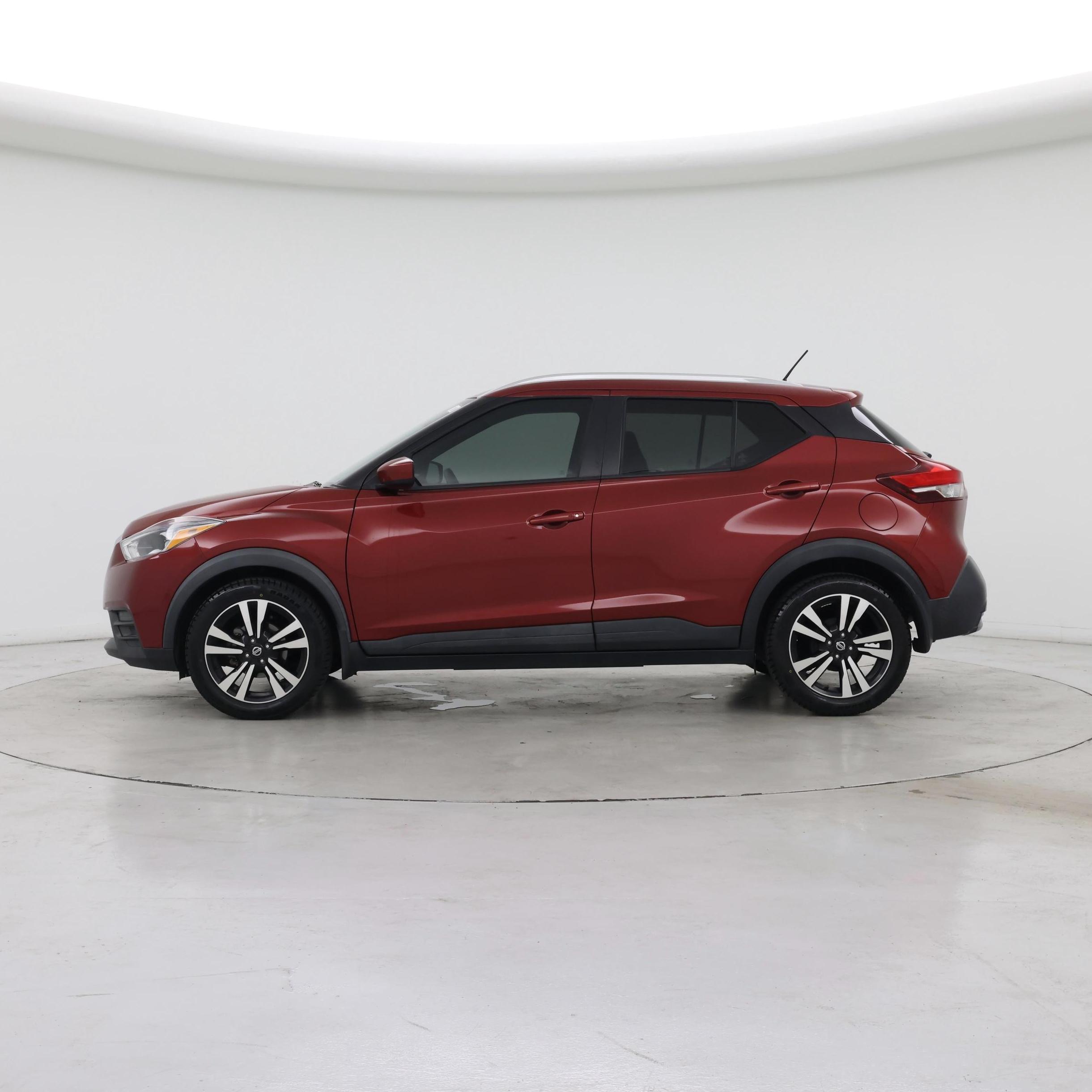 Thumbnail: 2019 Nissan Kicks - 3