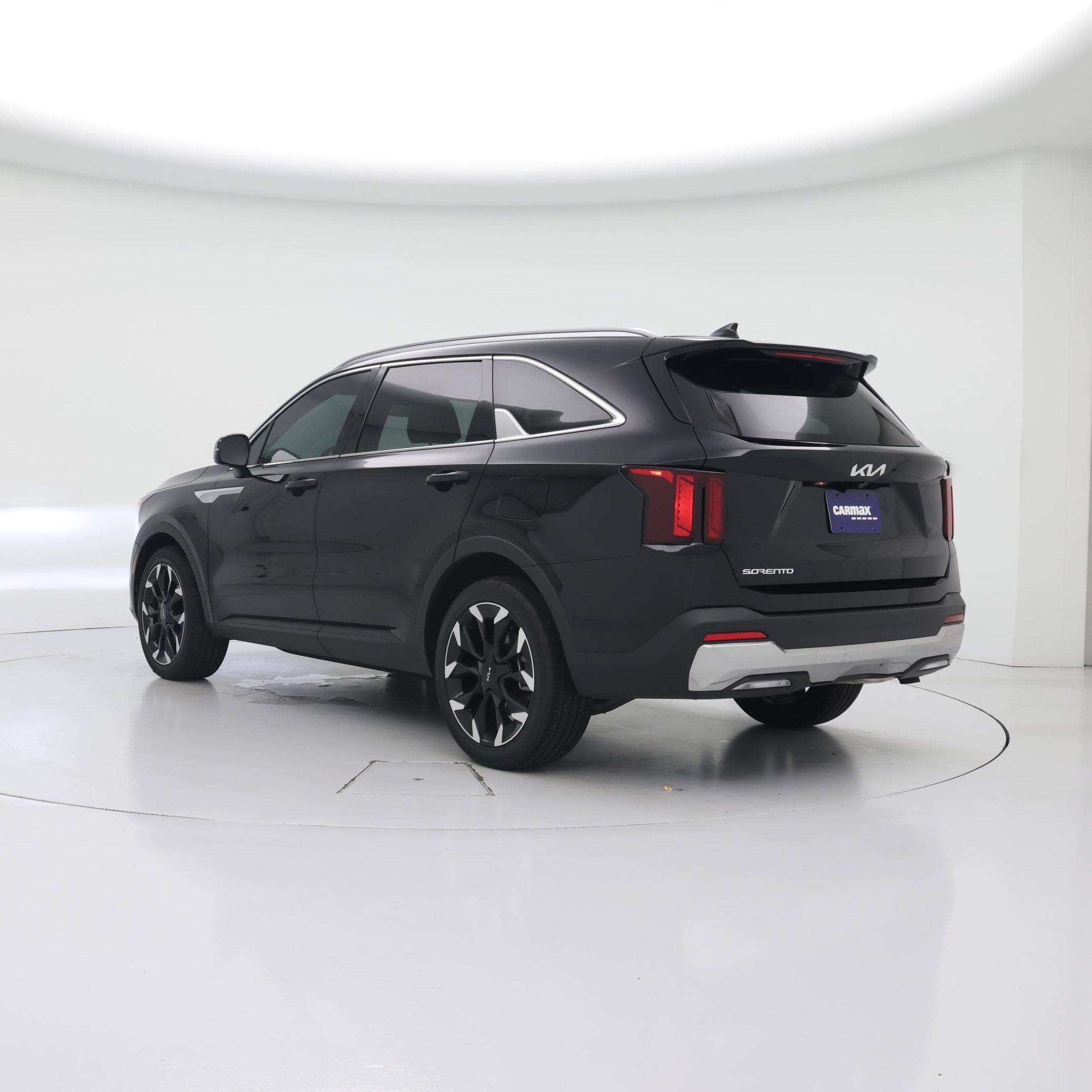 Thumbnail: 2025 Kia Sorento - 2