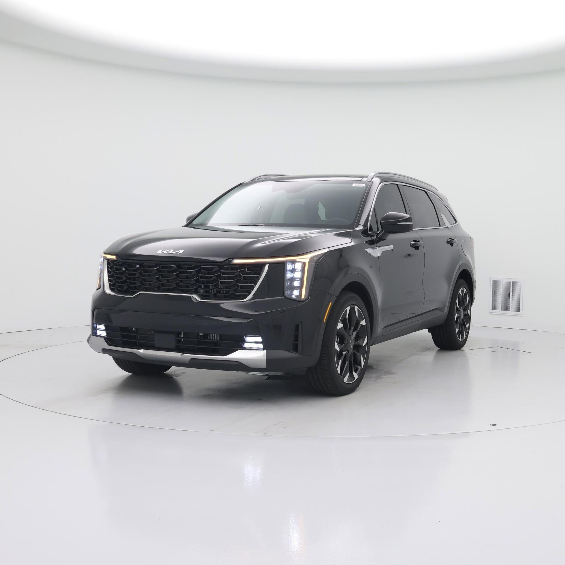 Thumbnail: 2025 Kia Sorento - 4